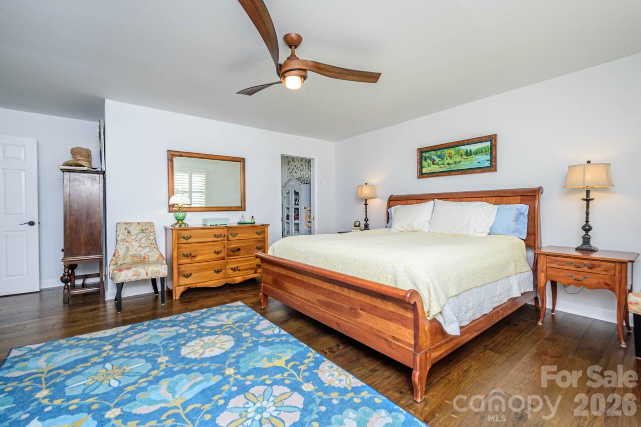 355 Mockingbird Drive