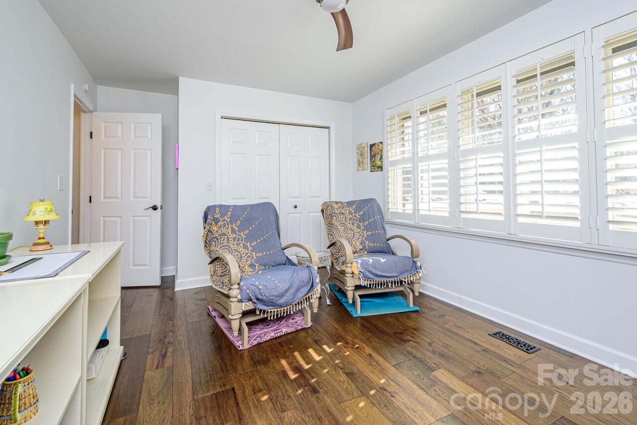 355 Mockingbird Drive