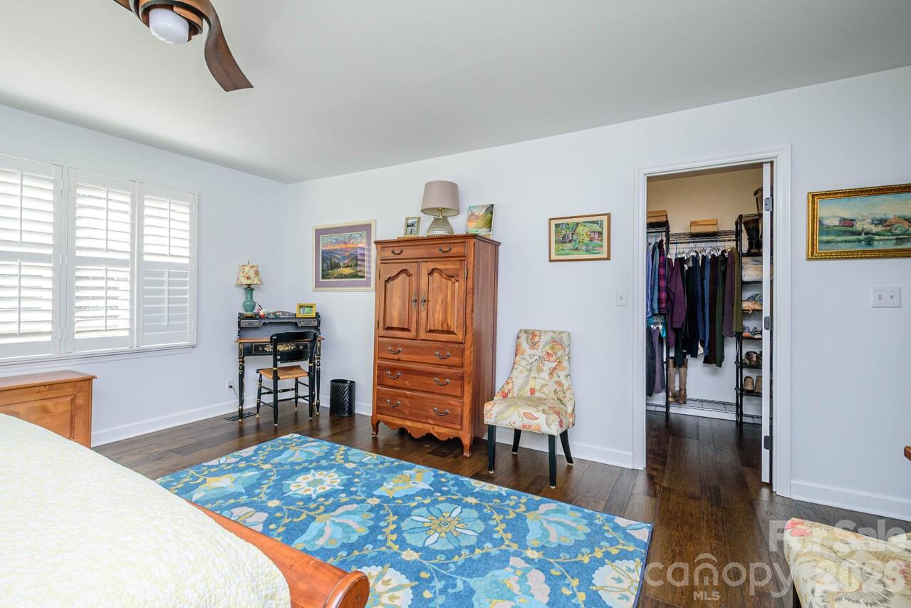 355 Mockingbird Drive