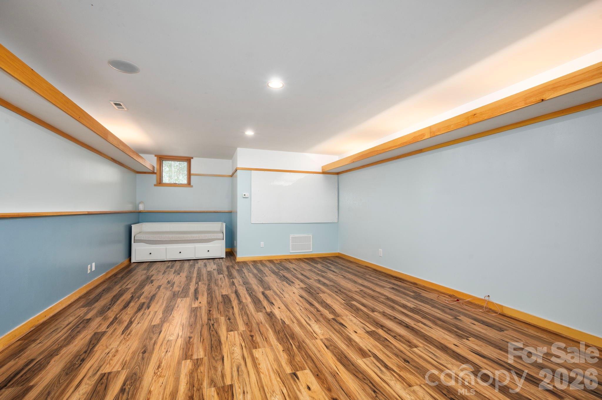 521 Wood Thrush Court