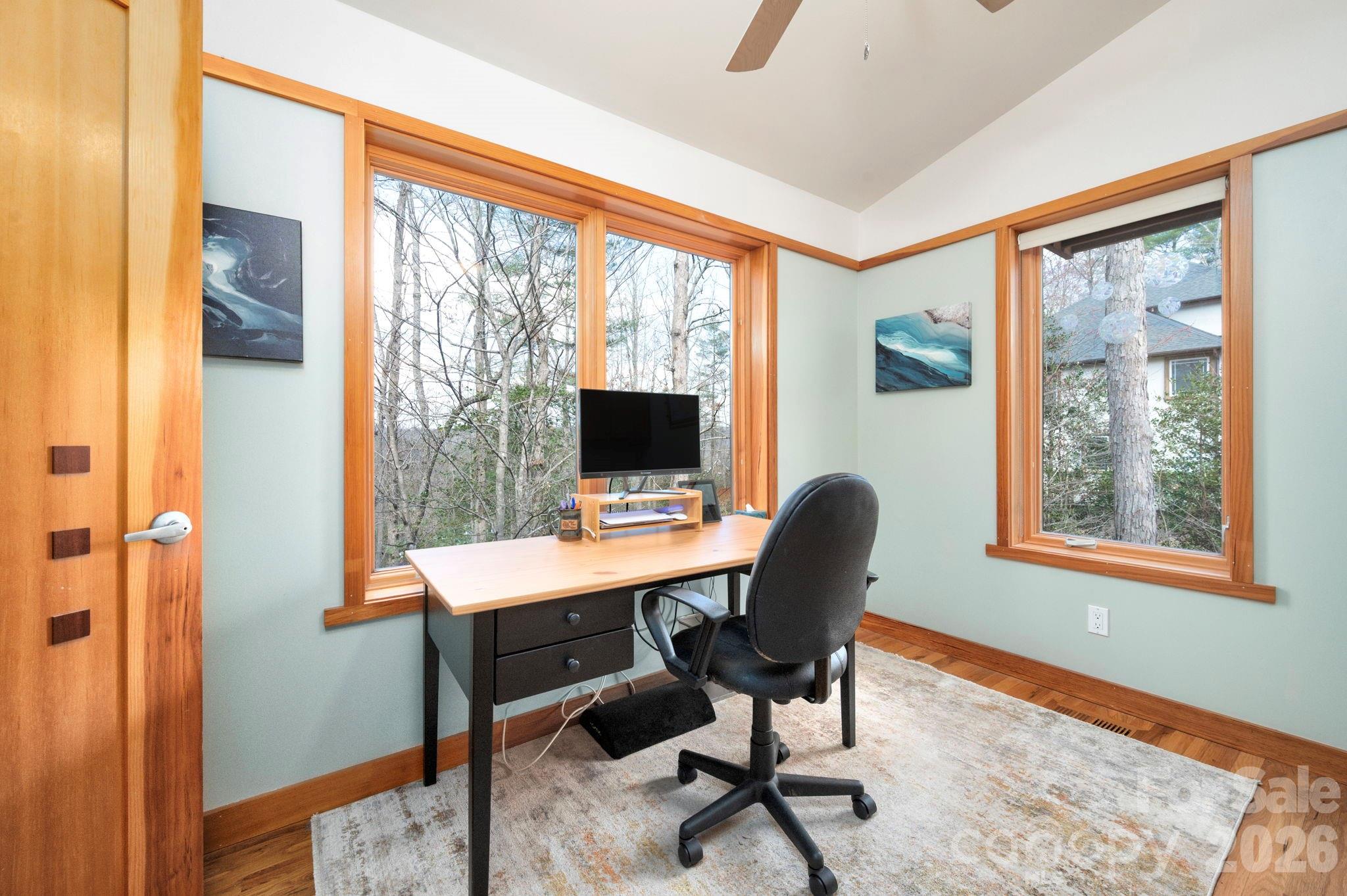 521 Wood Thrush Court