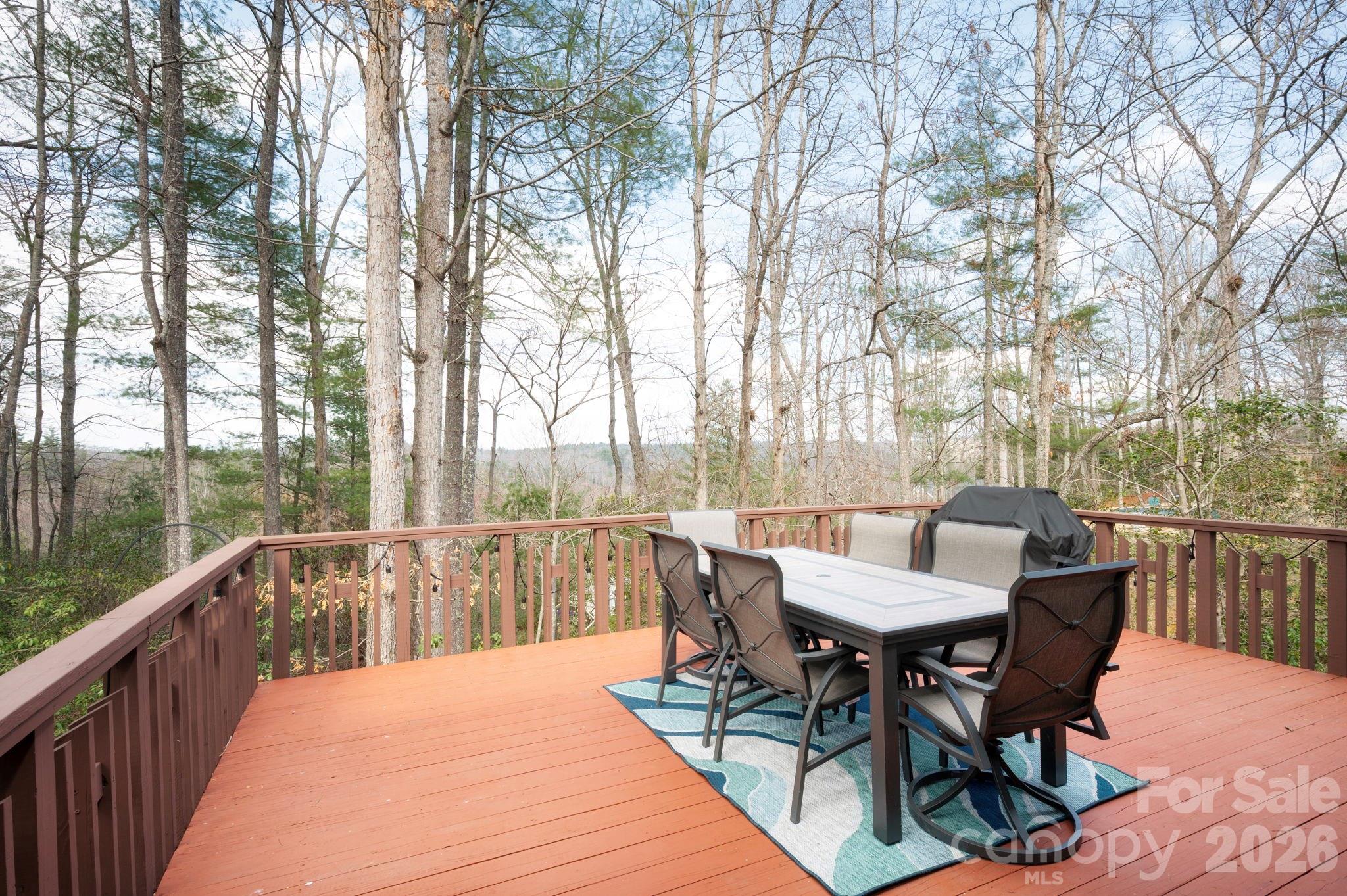 521 Wood Thrush Court