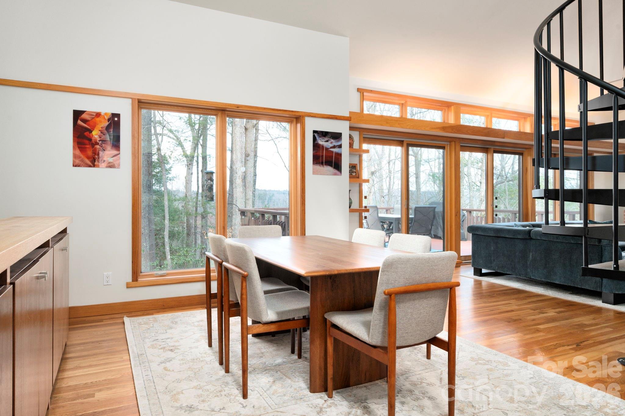 521 Wood Thrush Court