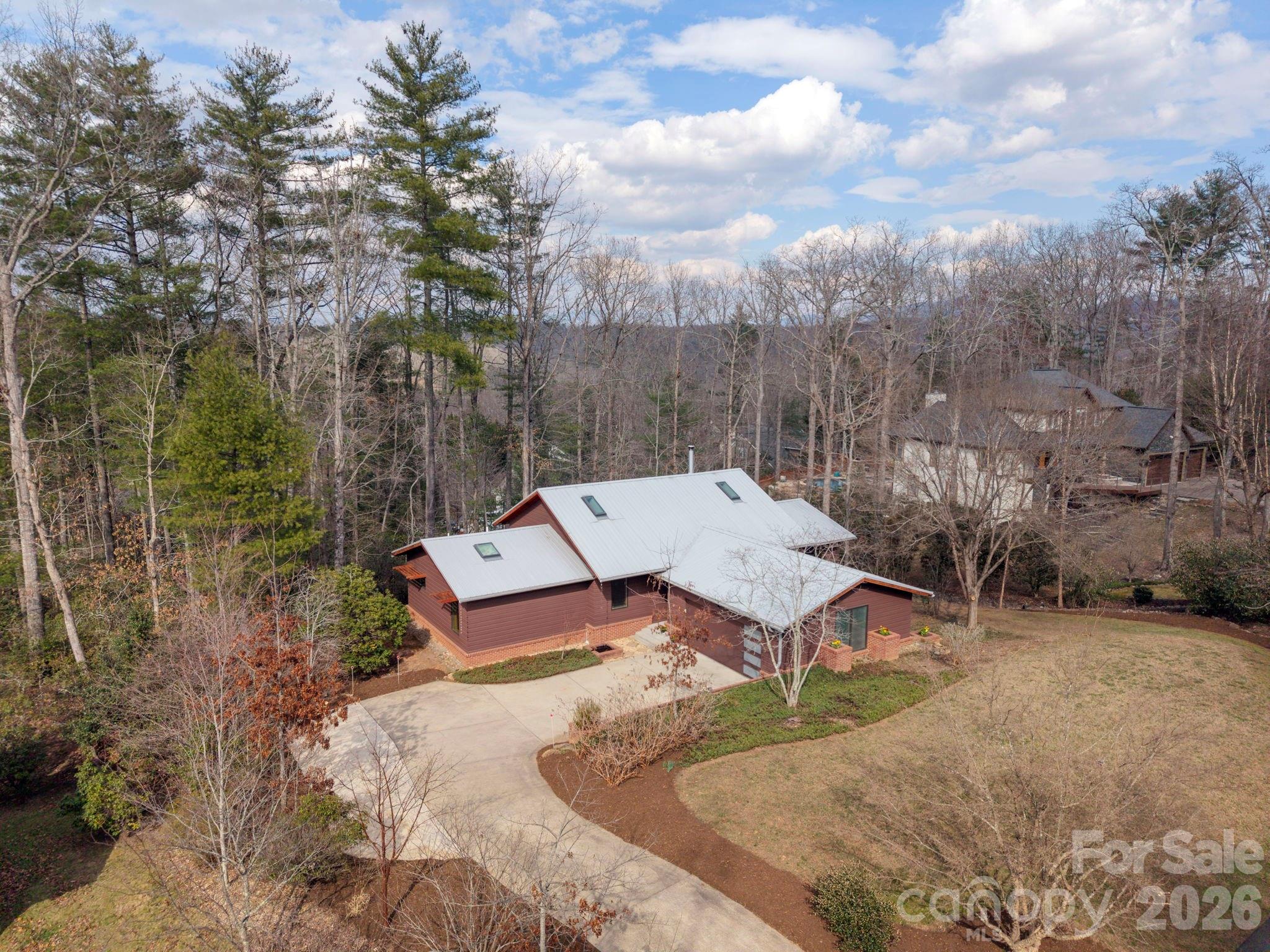 521 Wood Thrush Court