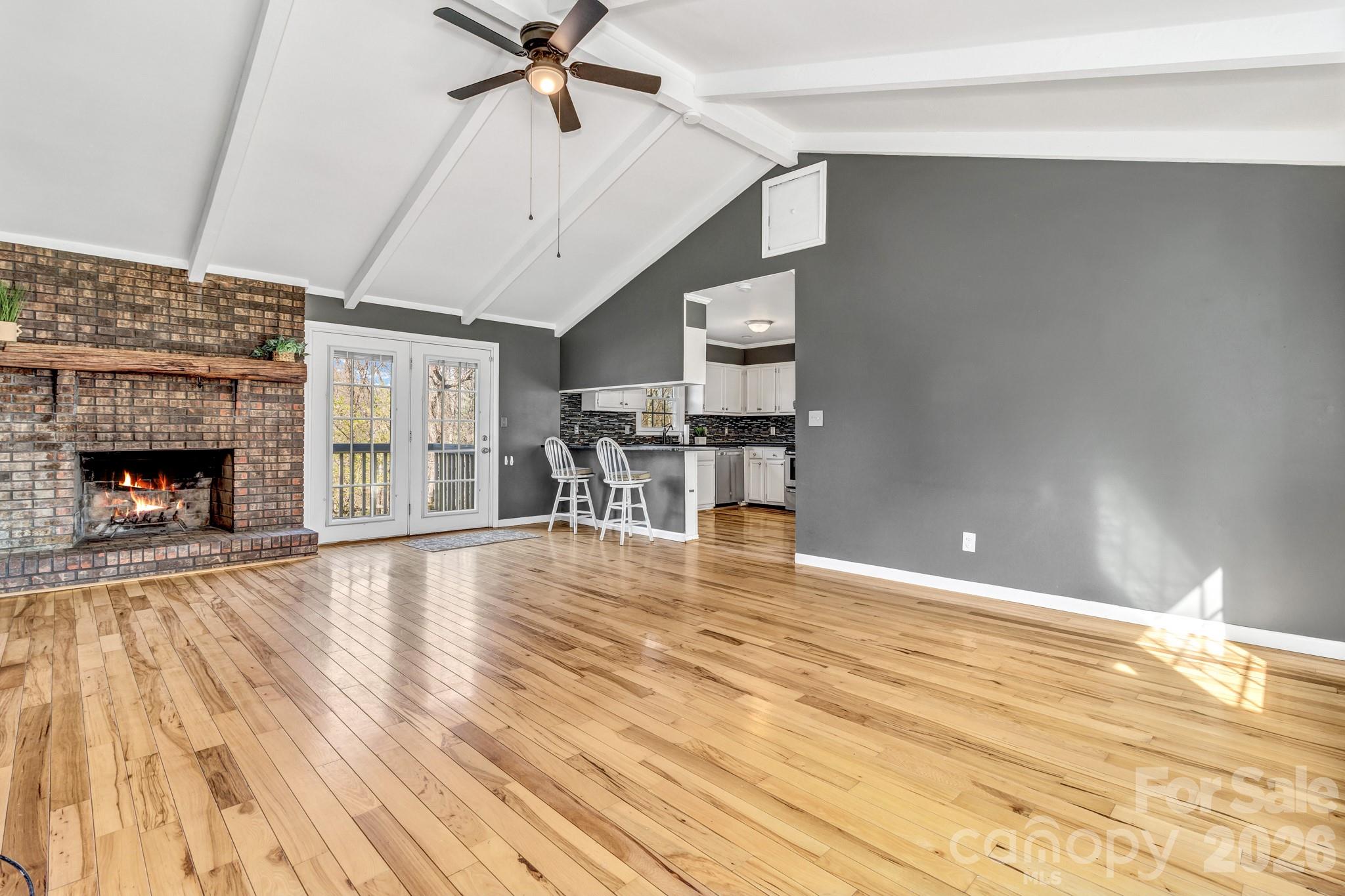 1 Oak Lane