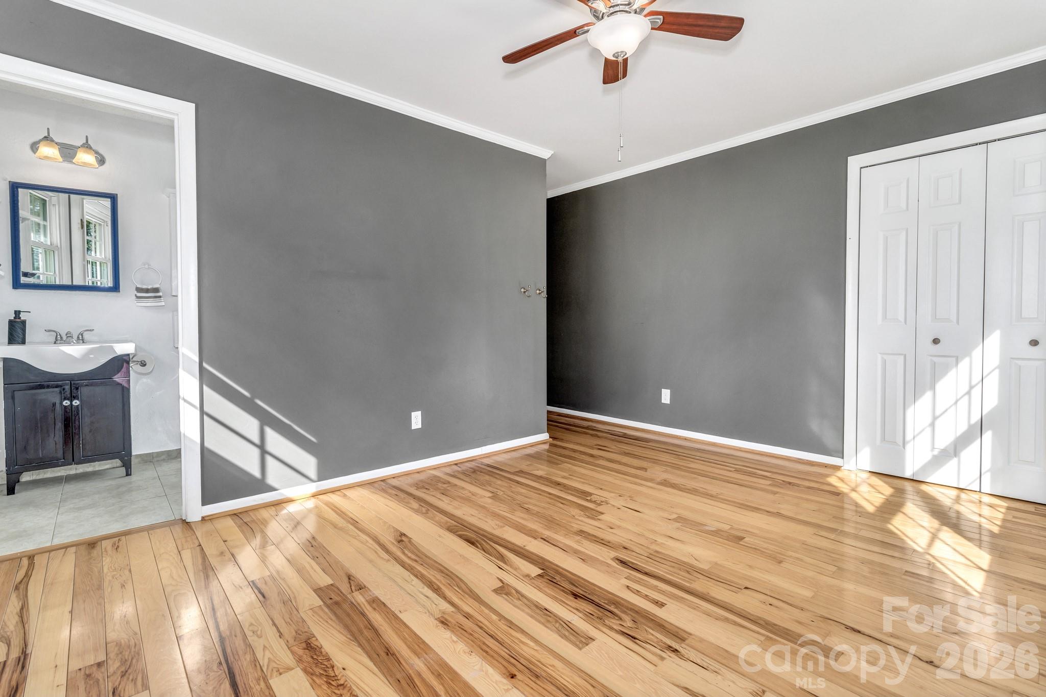 1 Oak Lane