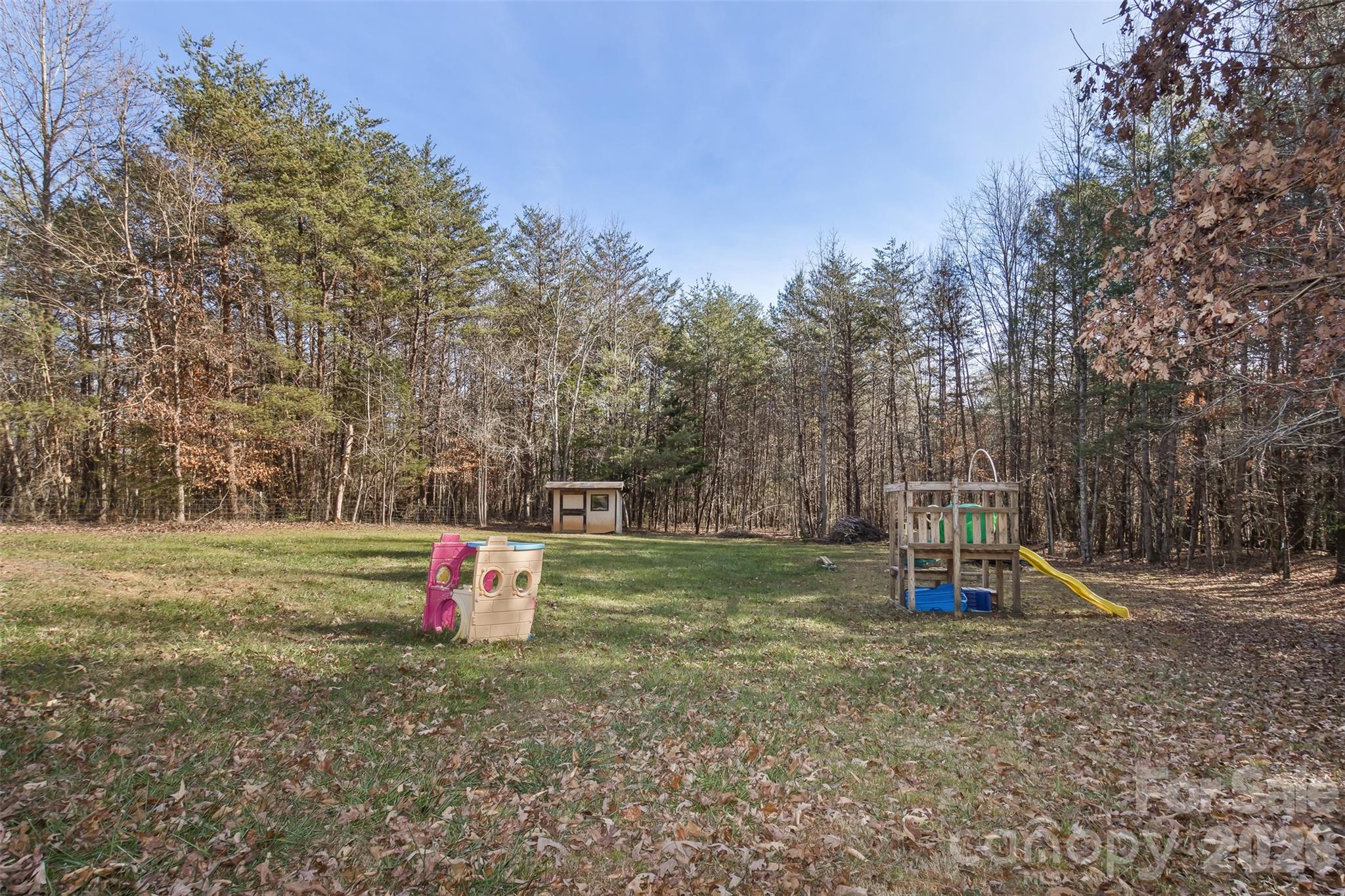 142 River Breeze Drive