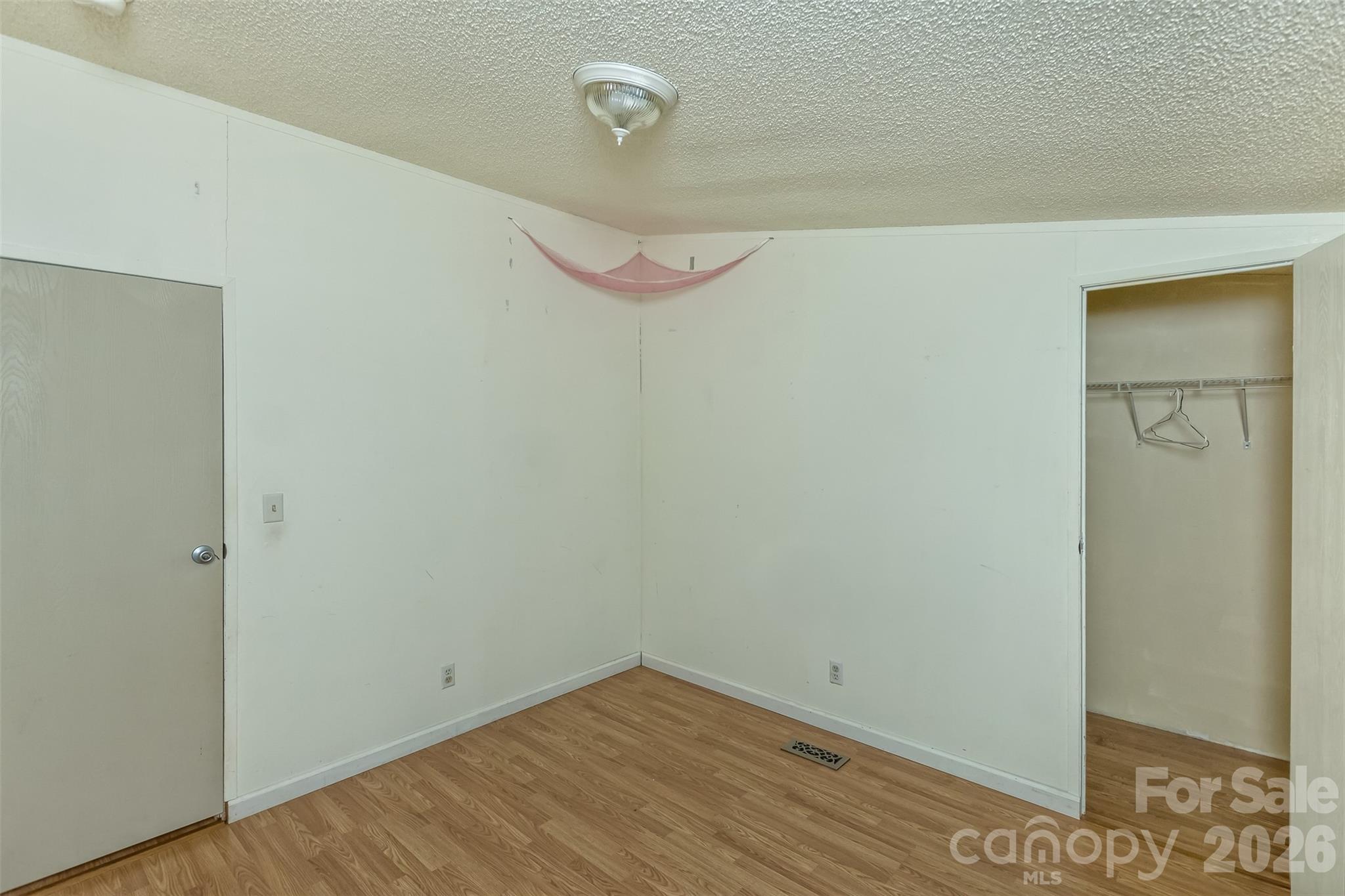 142 River Breeze Drive