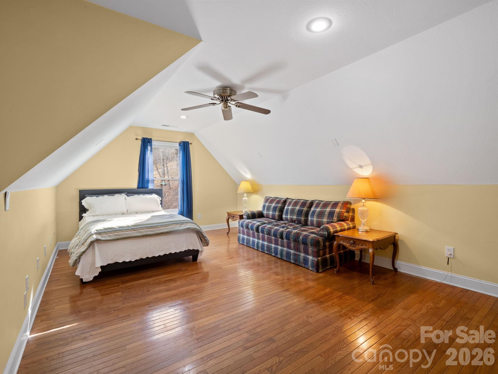 308 Bluebird Road