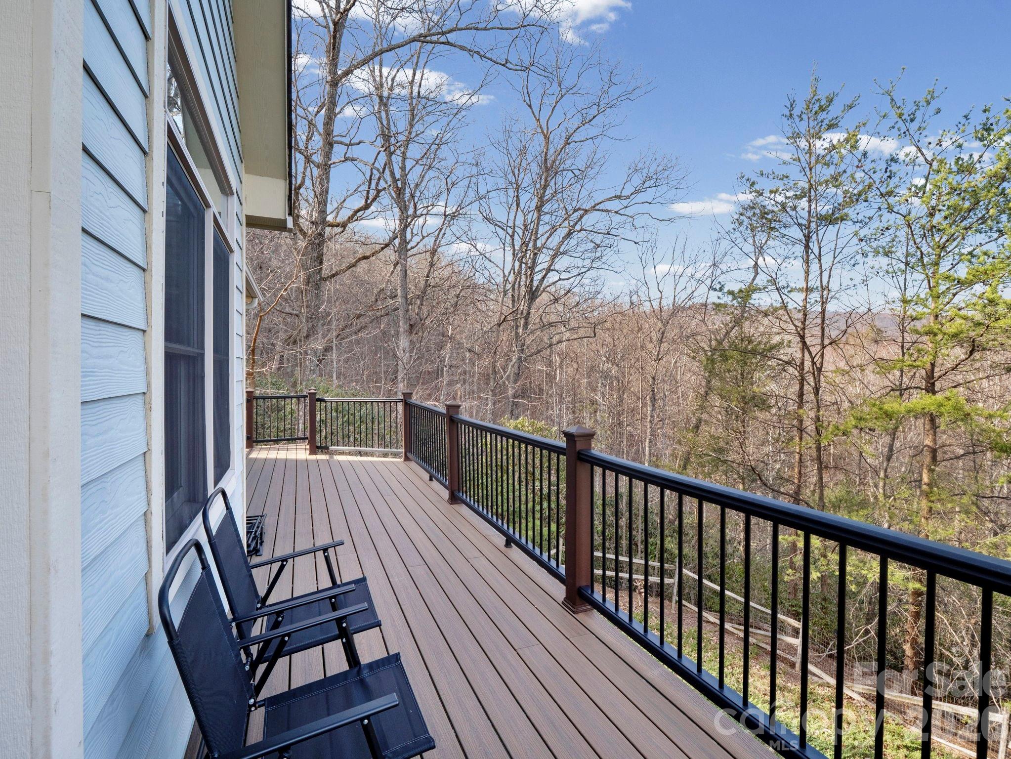 308 Bluebird Road