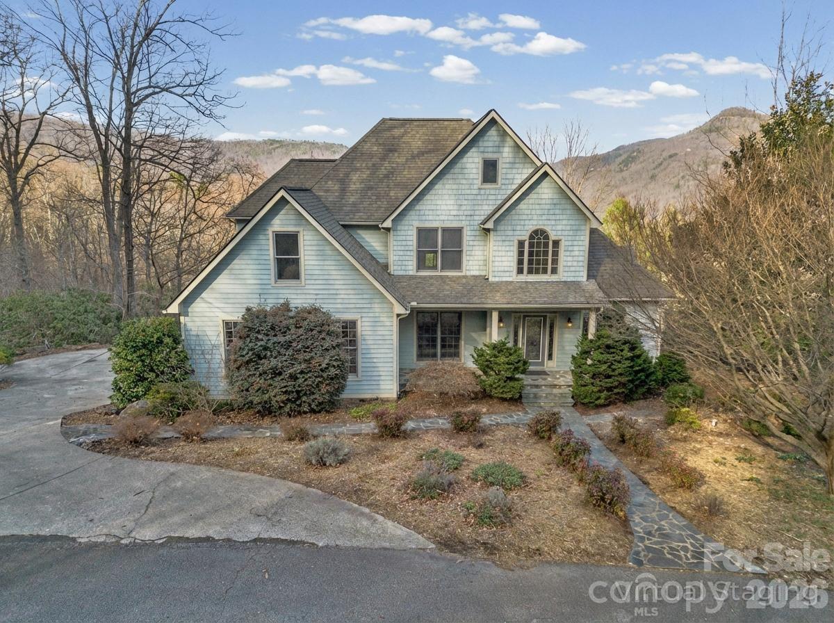 308 Bluebird Road