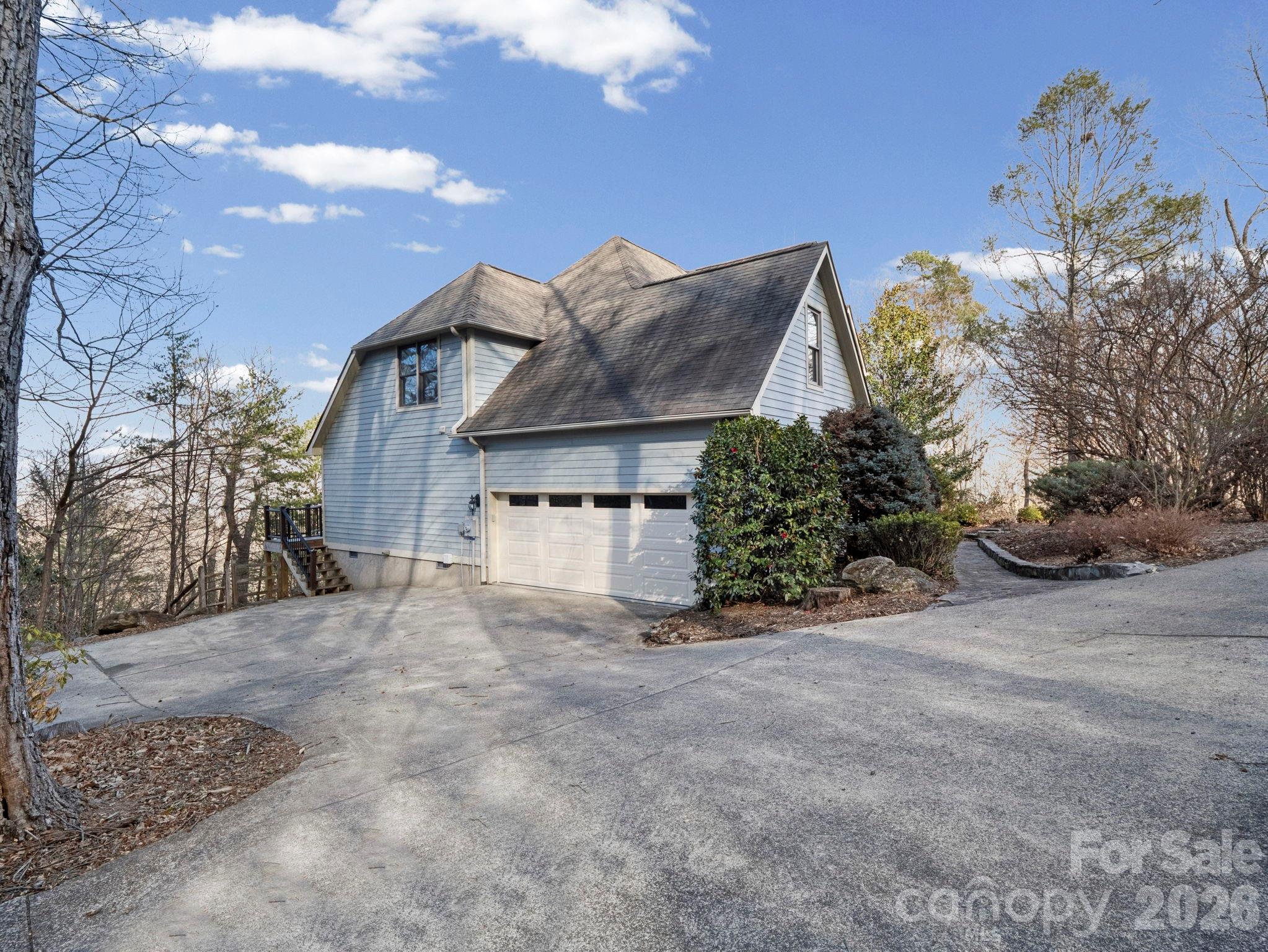 308 Bluebird Road