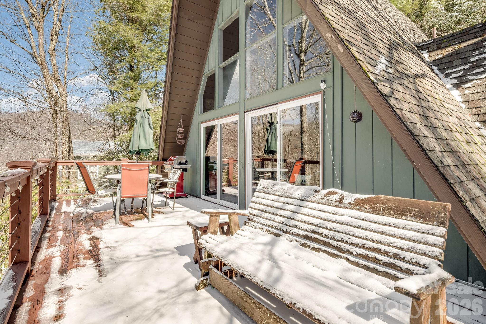 422 Glenaire Drive