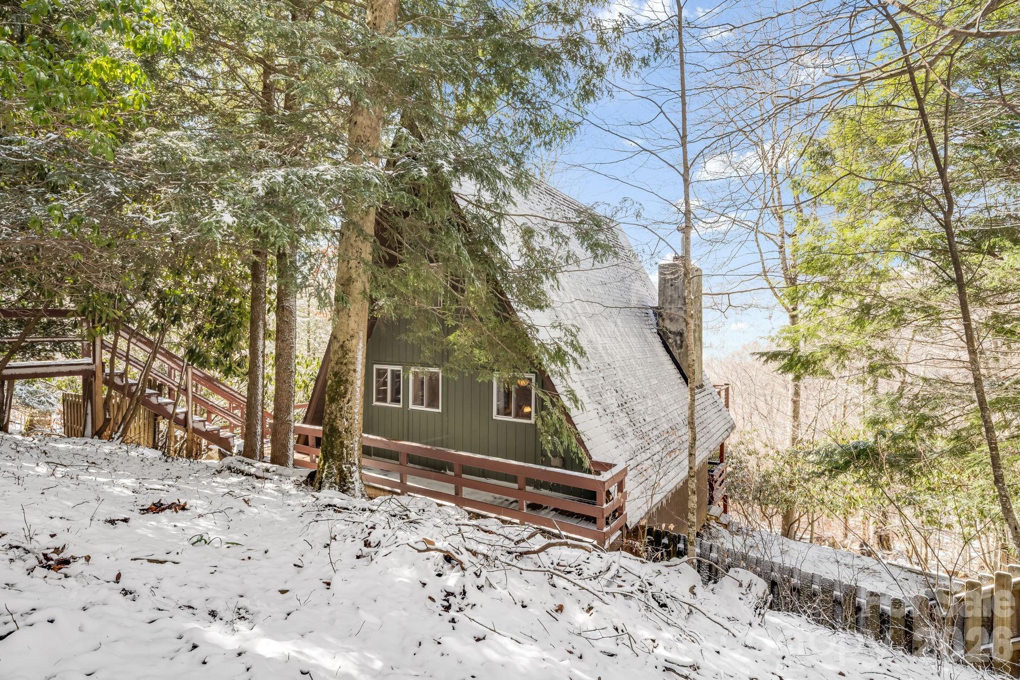 422 Glenaire Drive