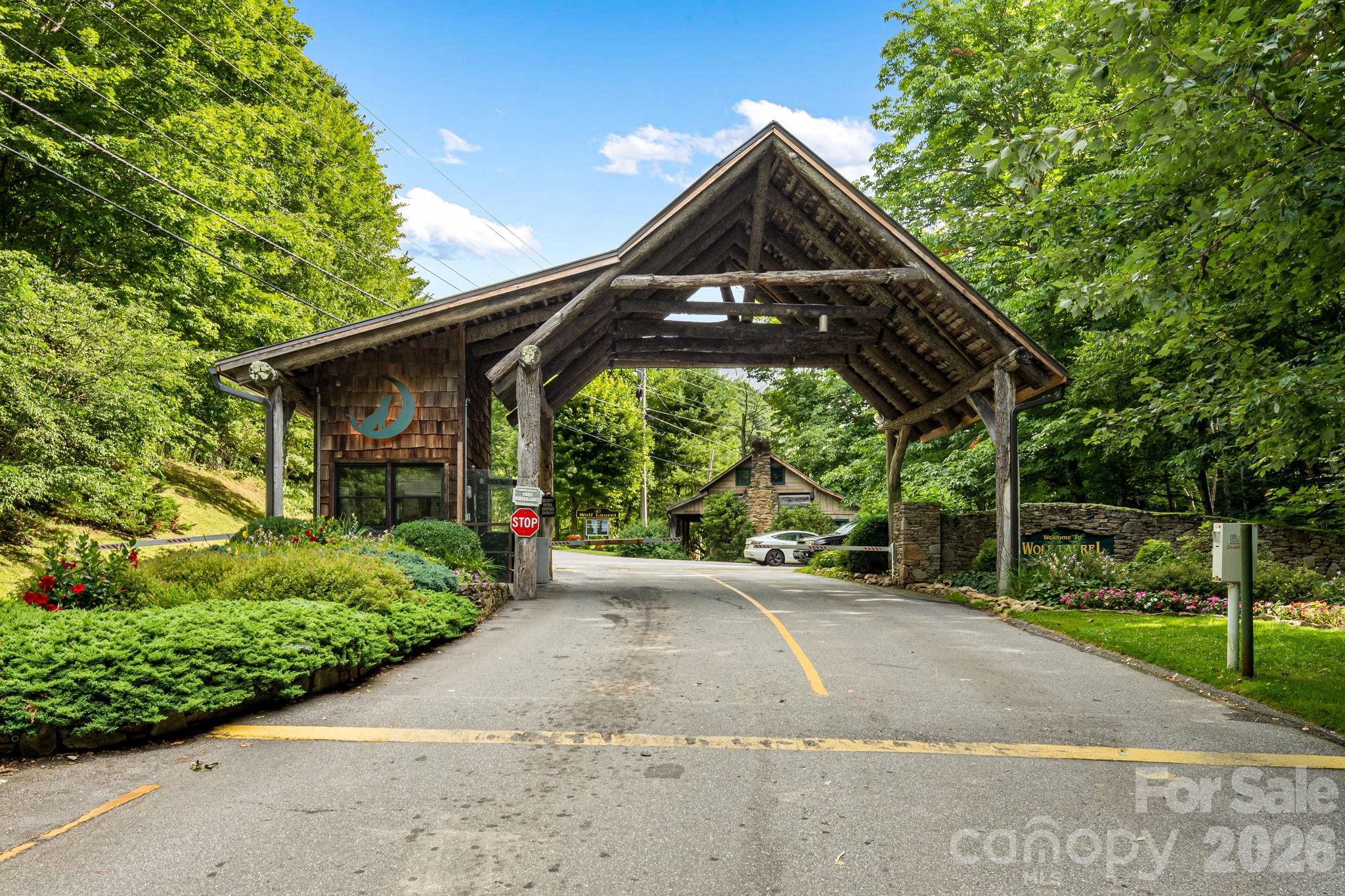 422 Glenaire Drive