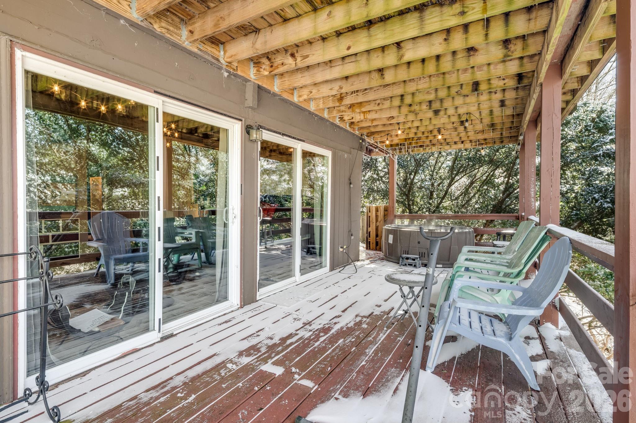 422 Glenaire Drive