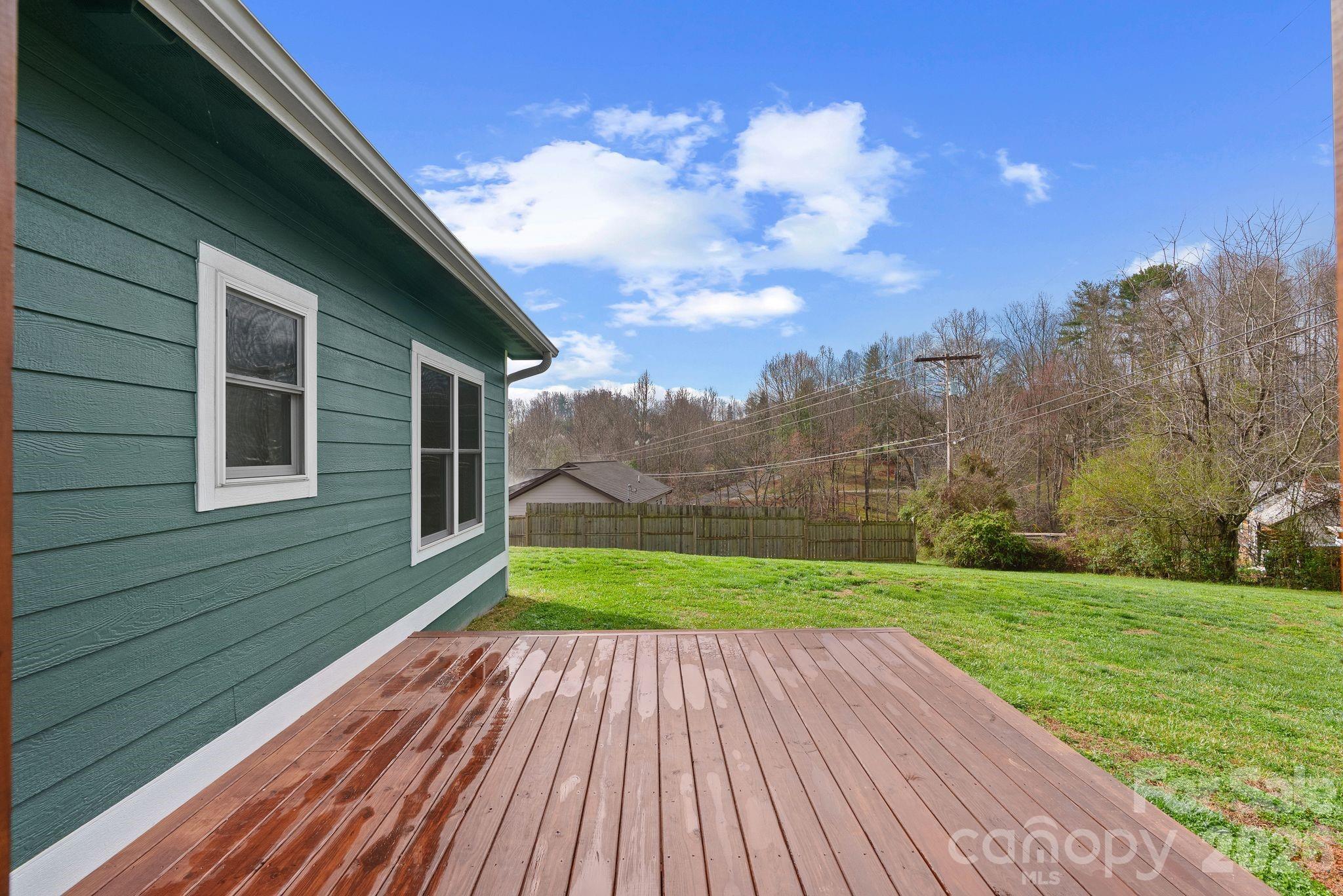 209 Breton Ridge Road