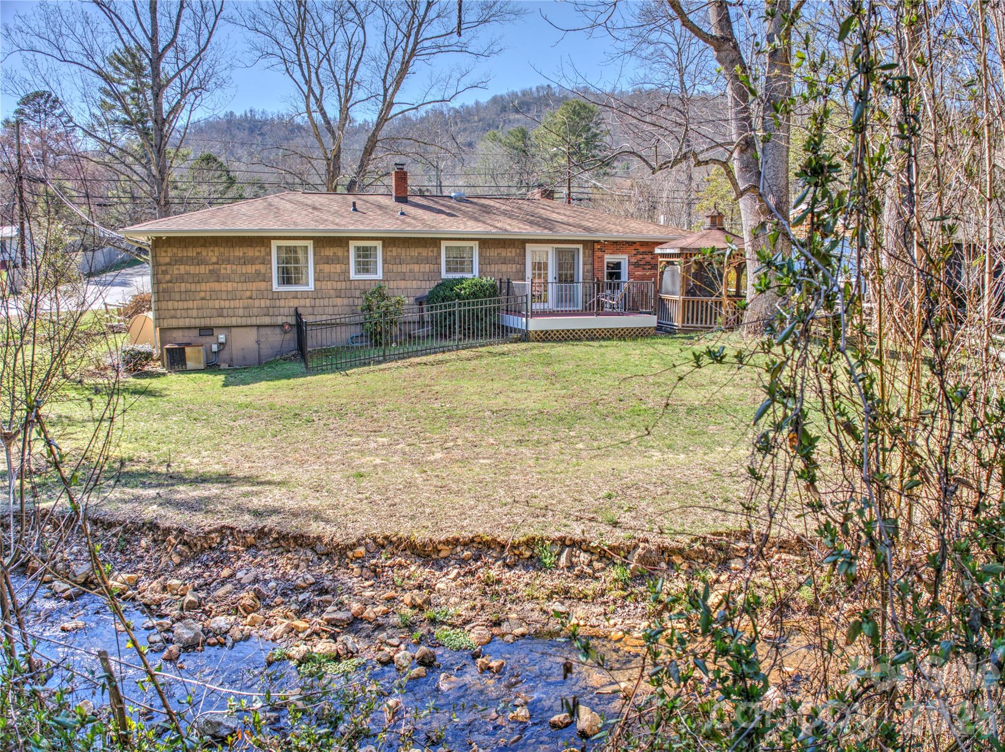 879 New Haw Creek Road