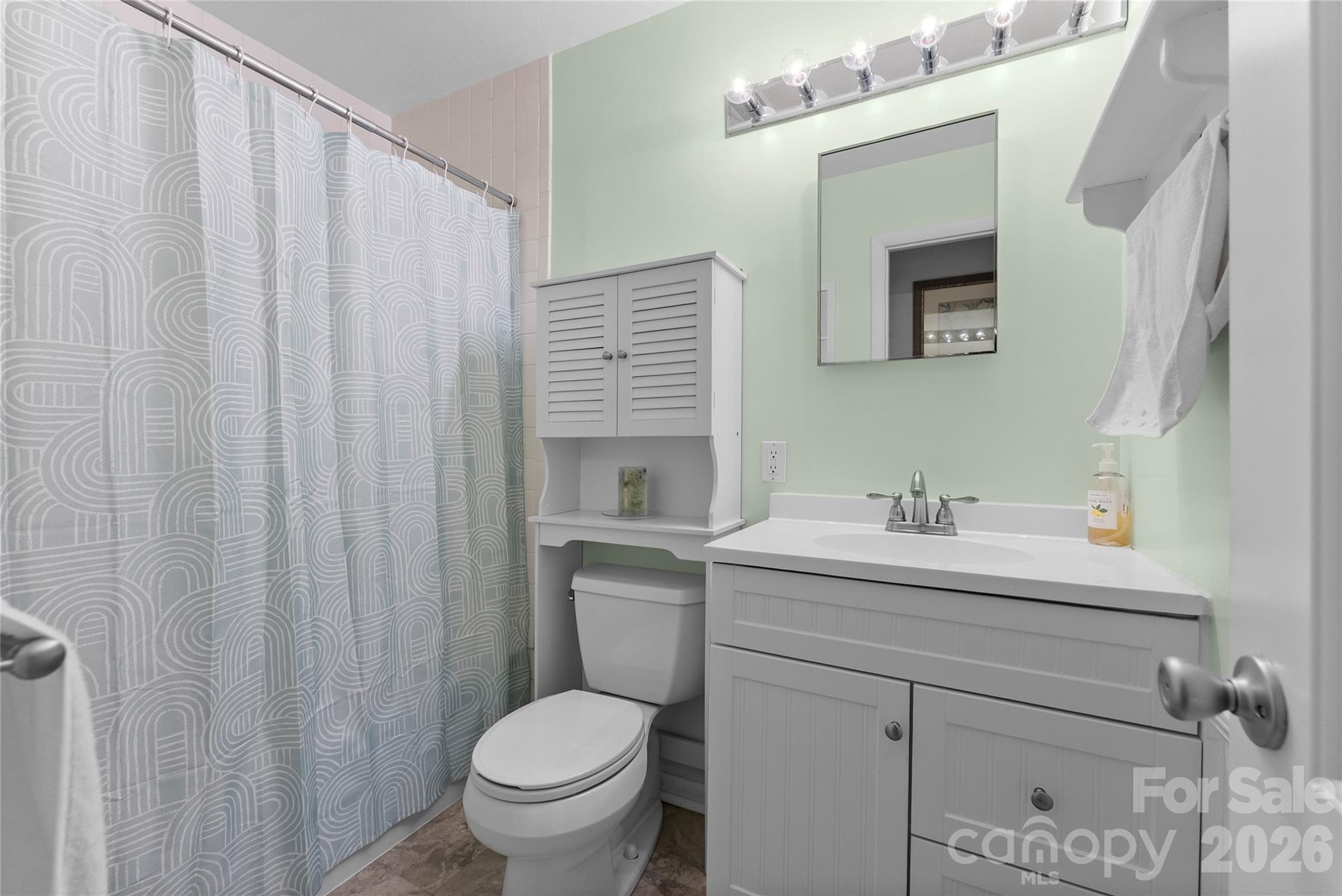 879 New Haw Creek Road