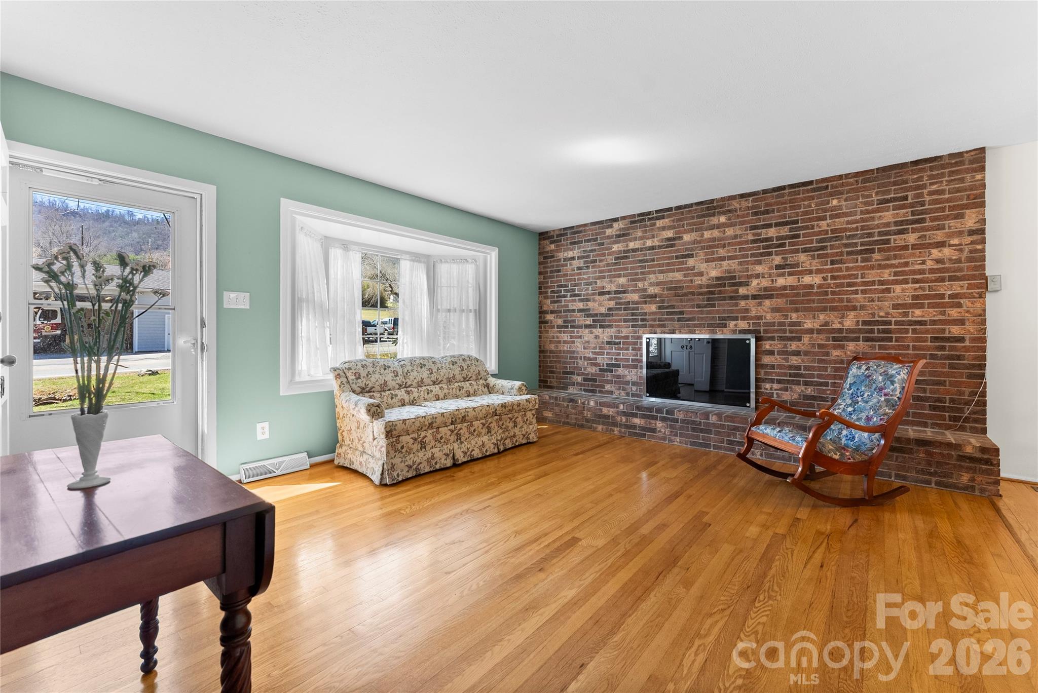 879 New Haw Creek Road