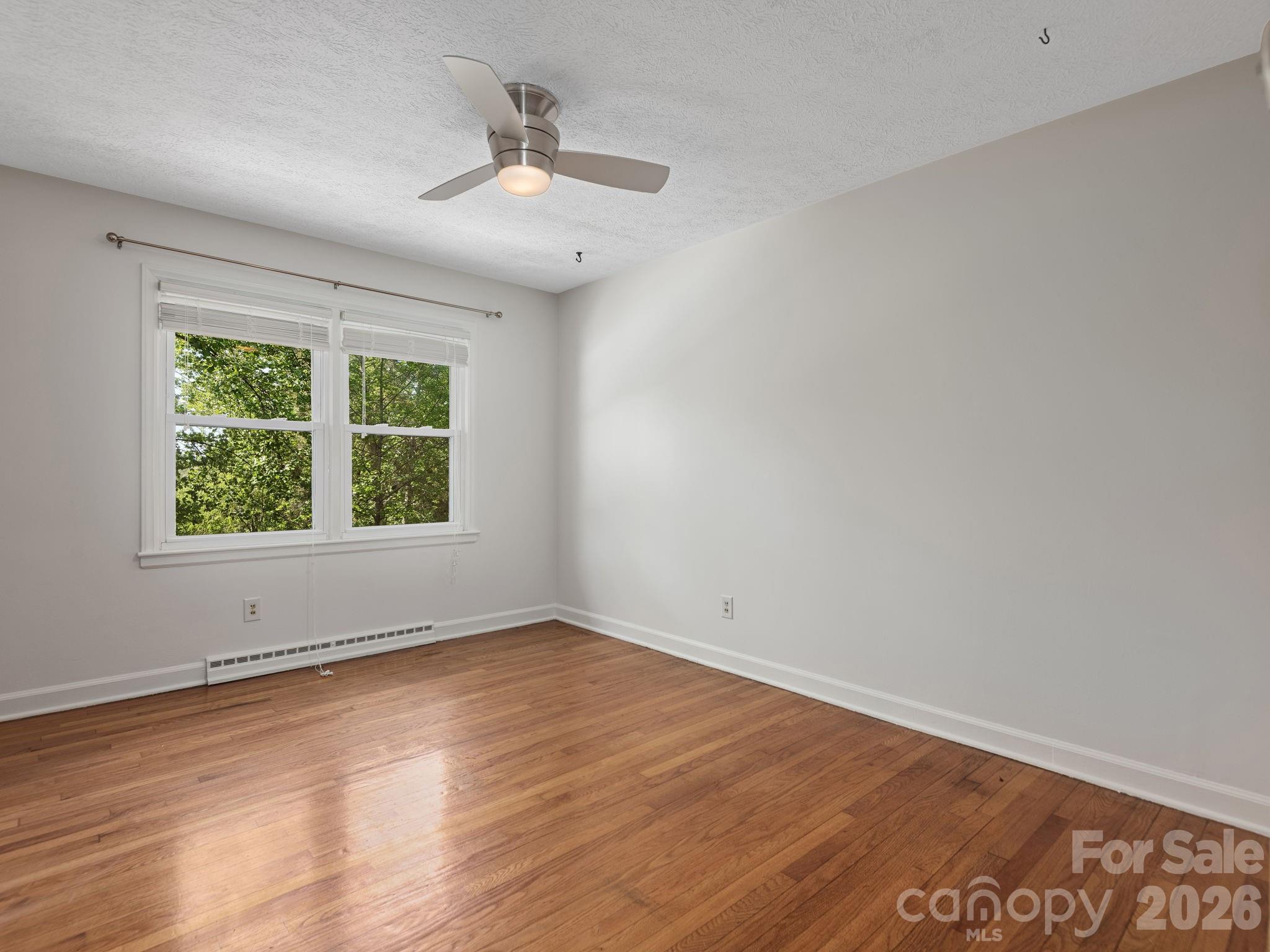 8 Fernlawn Road
