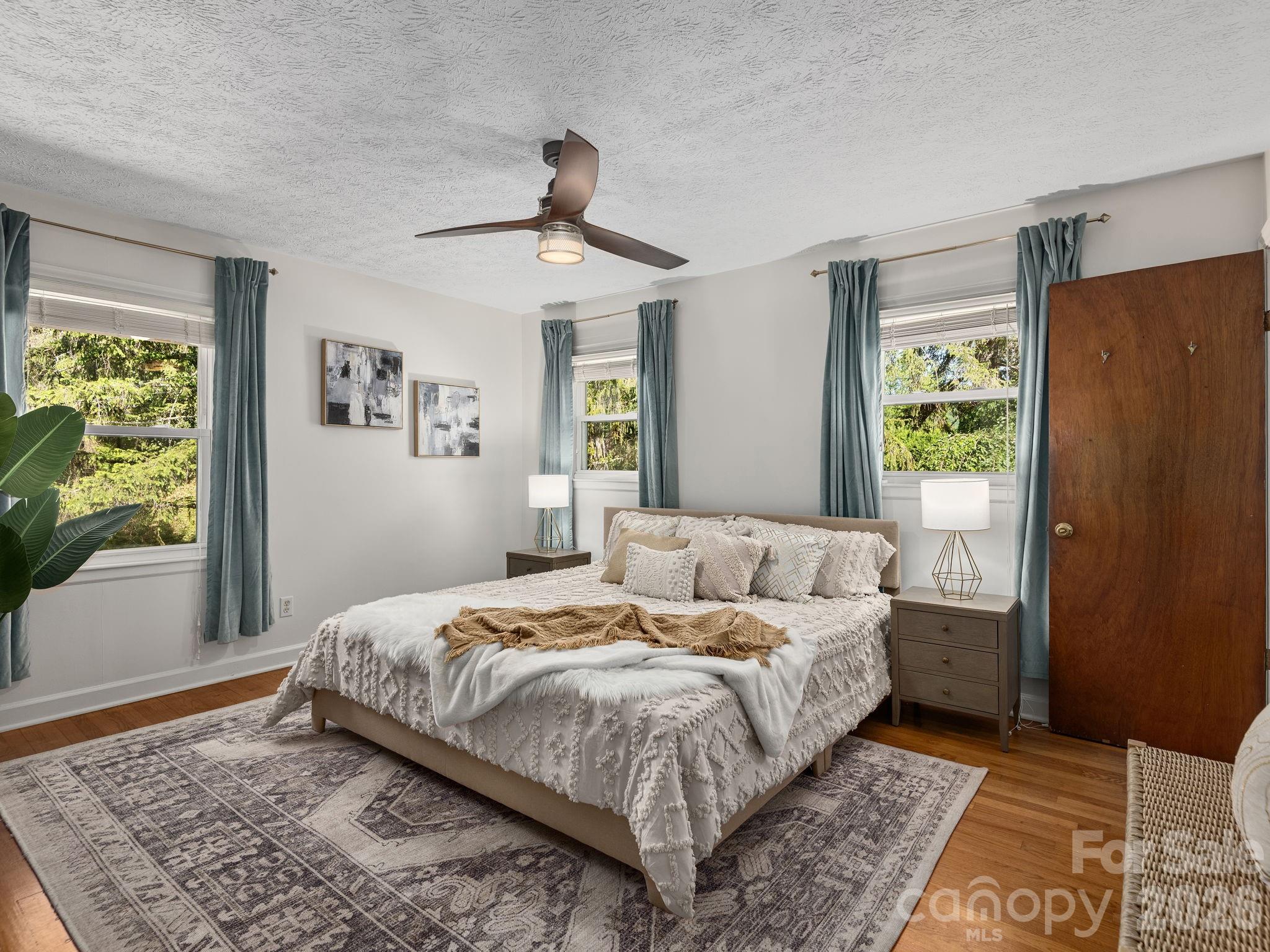 8 Fernlawn Road