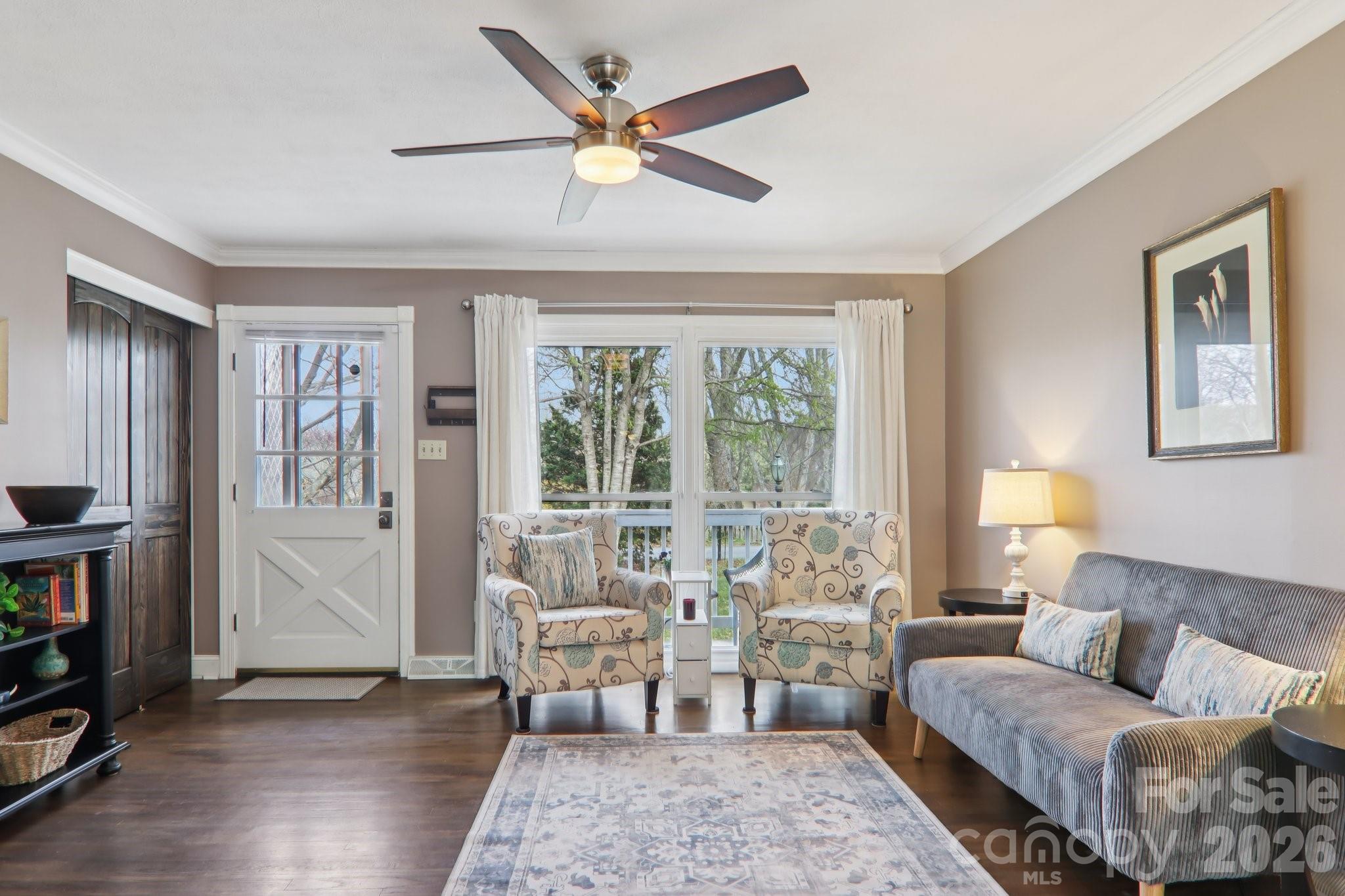 98 Oak Knoll Road