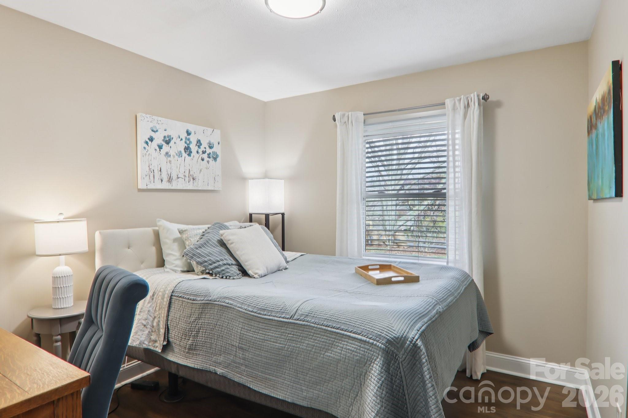 98 Oak Knoll Road