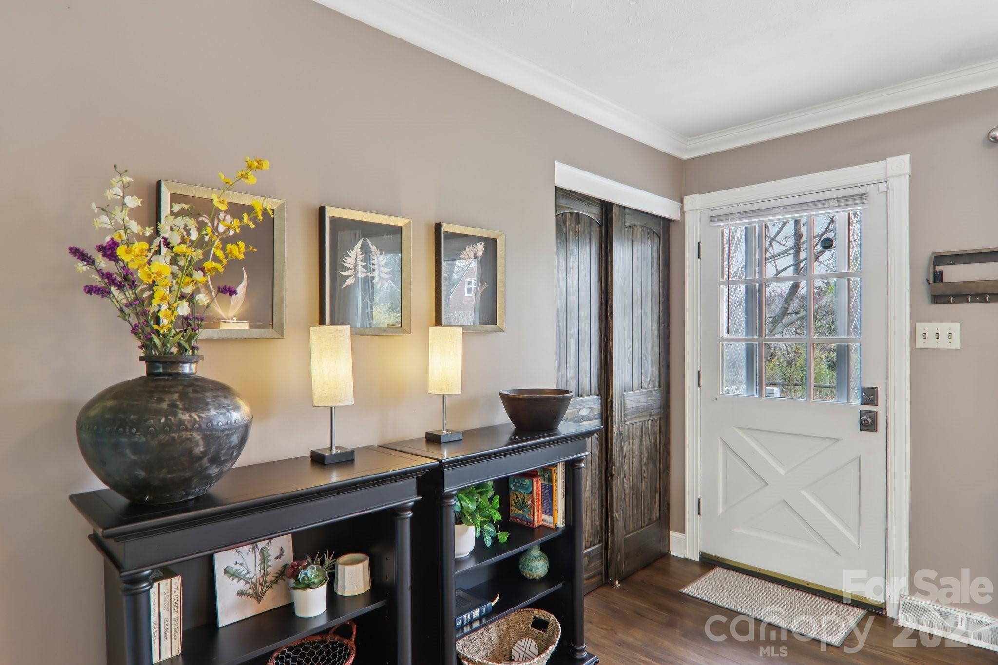 98 Oak Knoll Road