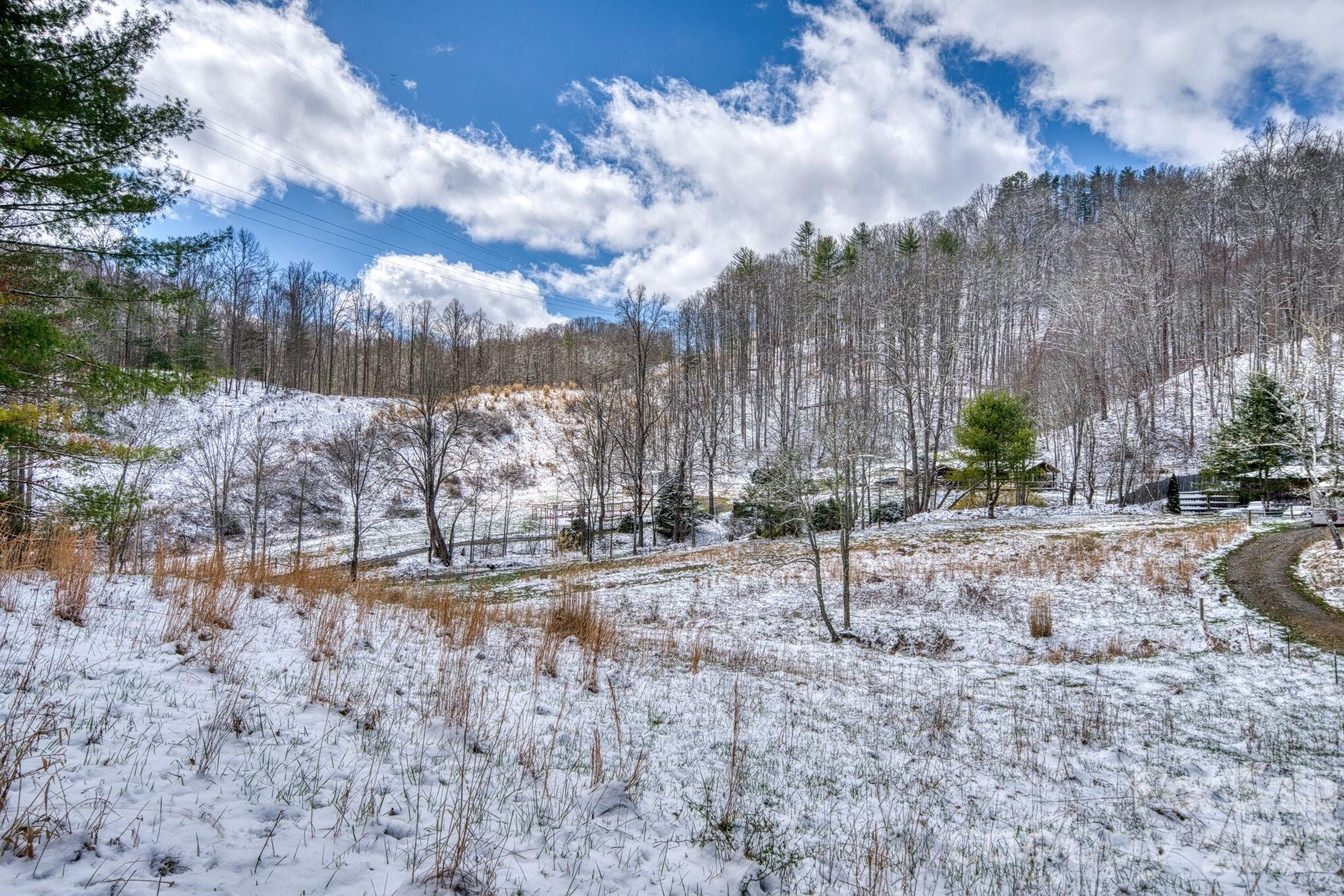 292 Crow Lane