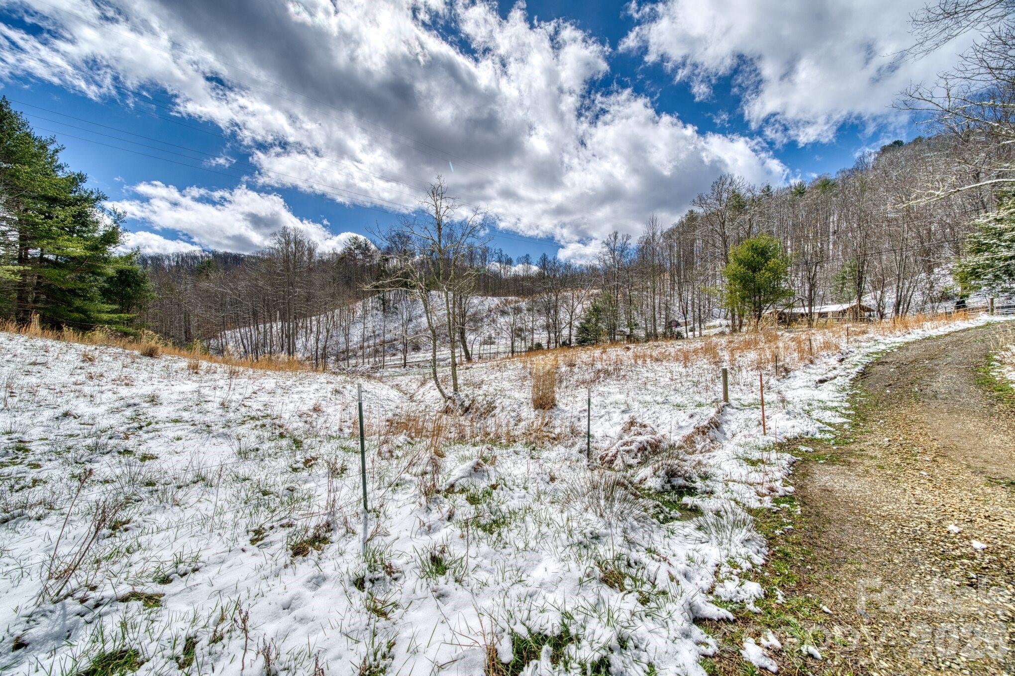 292 Crow Lane