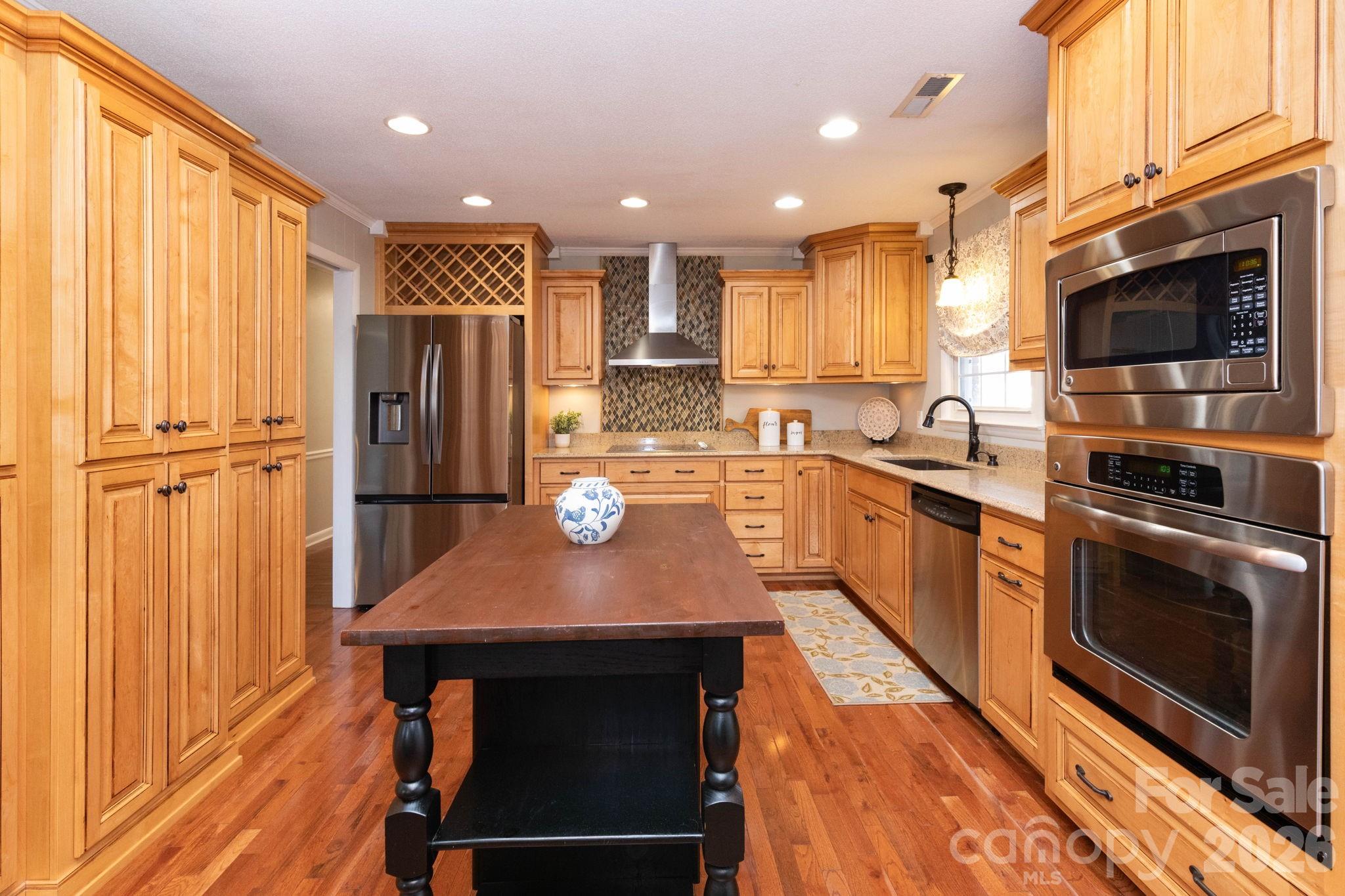 143 Devonwood Drive