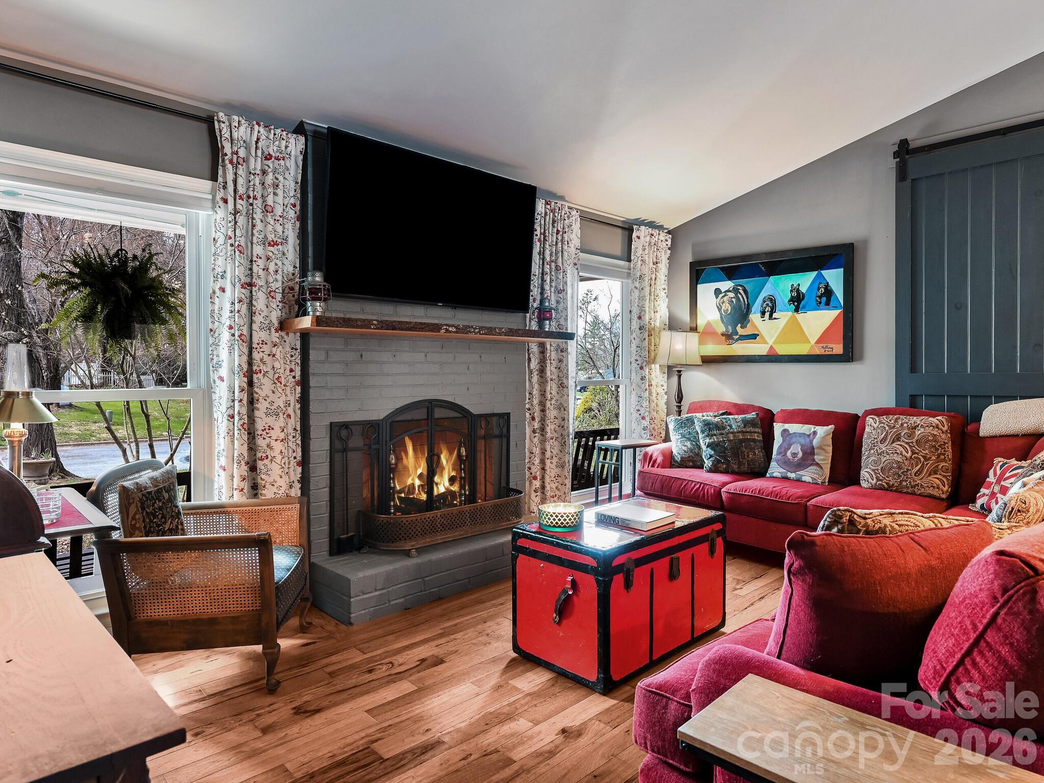 17 Marlwood Court Unit: 127