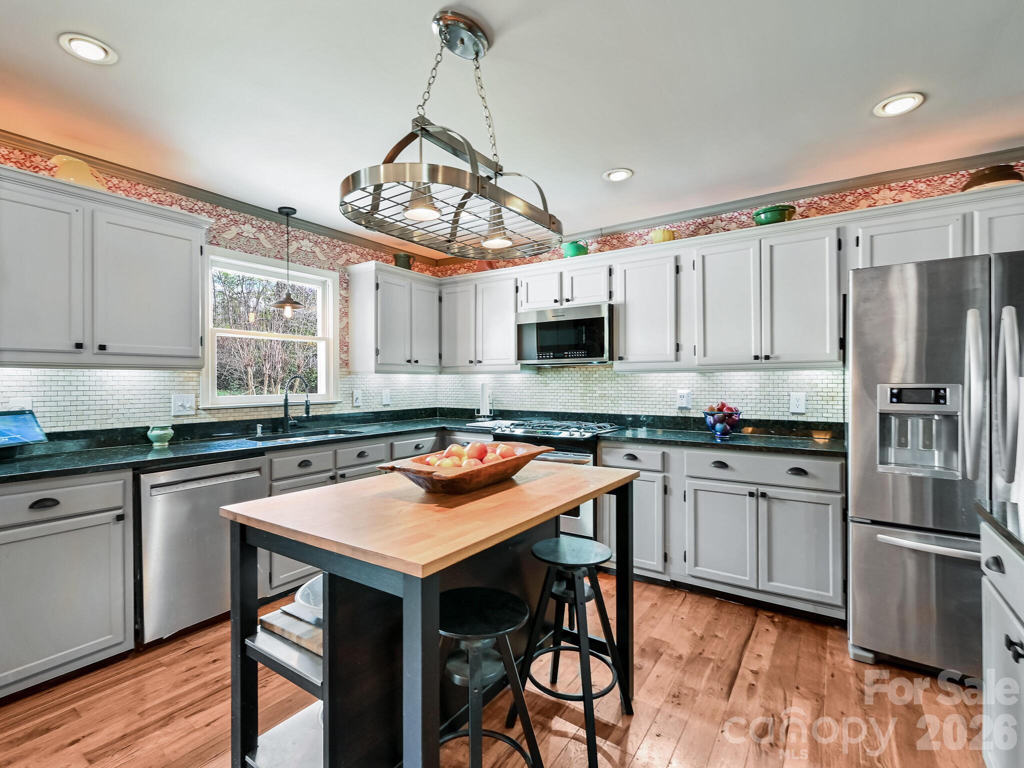 17 Marlwood Court Unit: 127