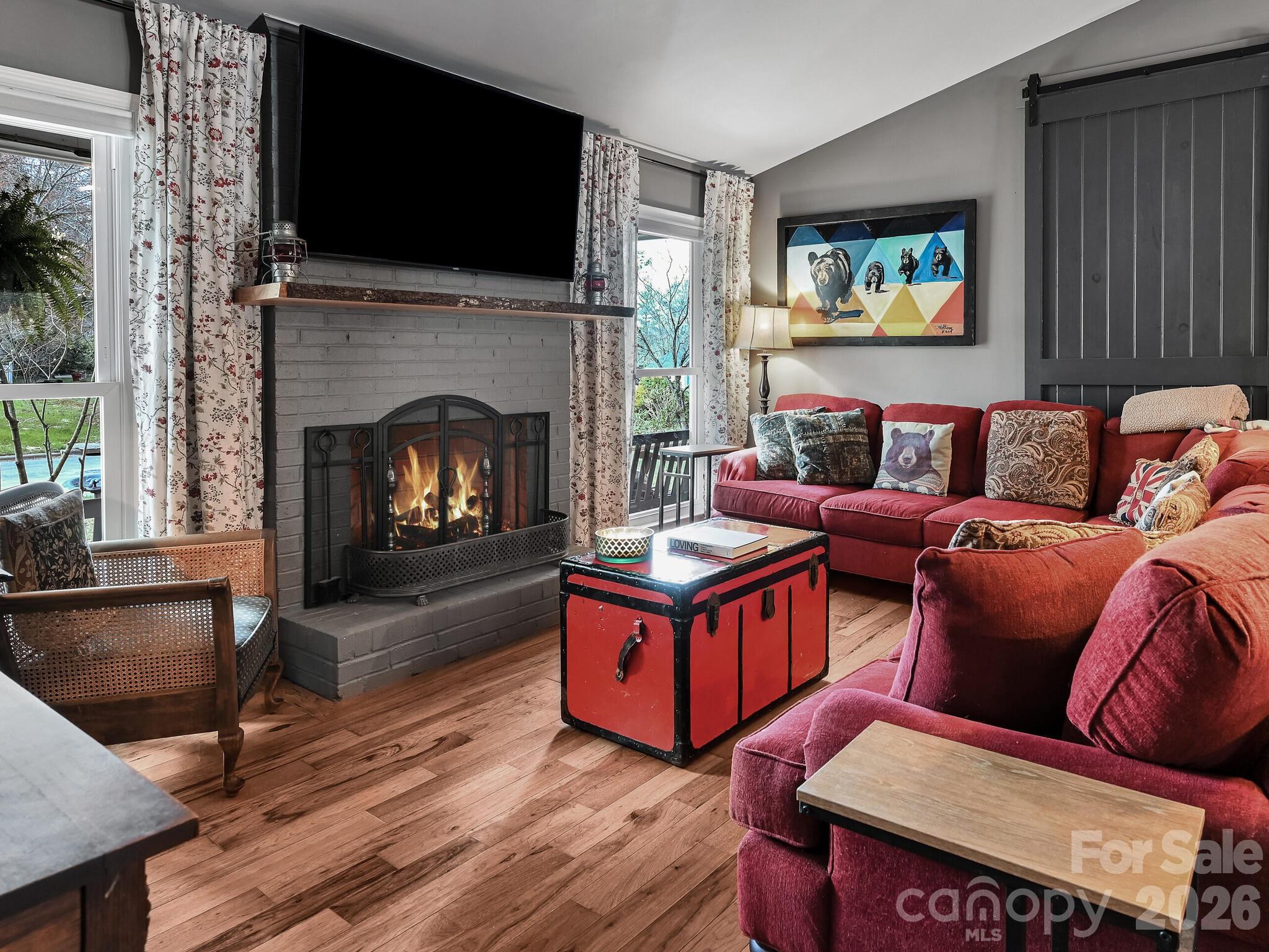 17 Marlwood Court Unit: 127
