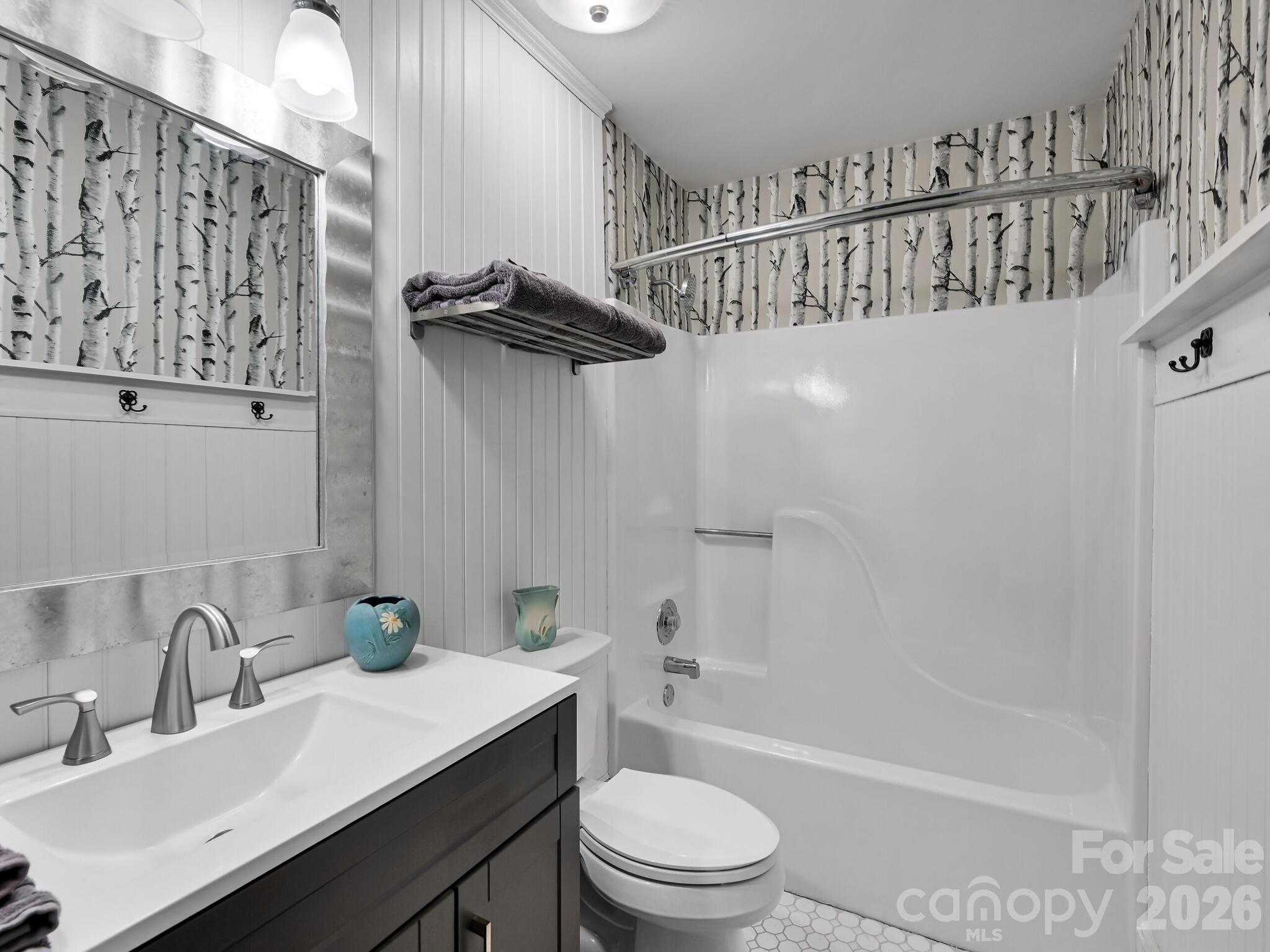 17 Marlwood Court Unit: 127