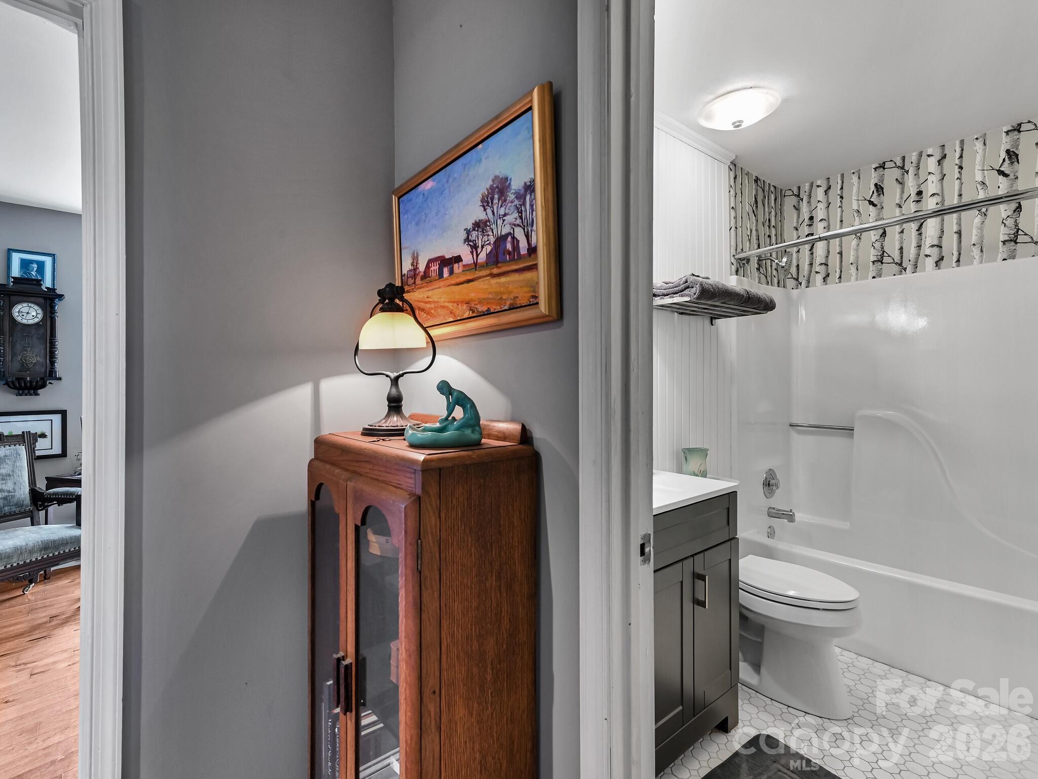 17 Marlwood Court Unit: 127