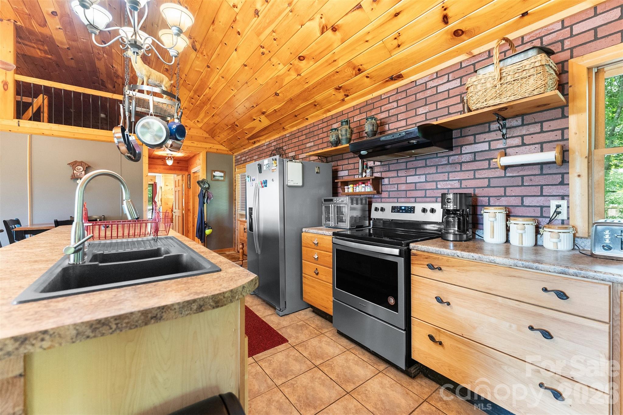 612 Whispering Winds Road