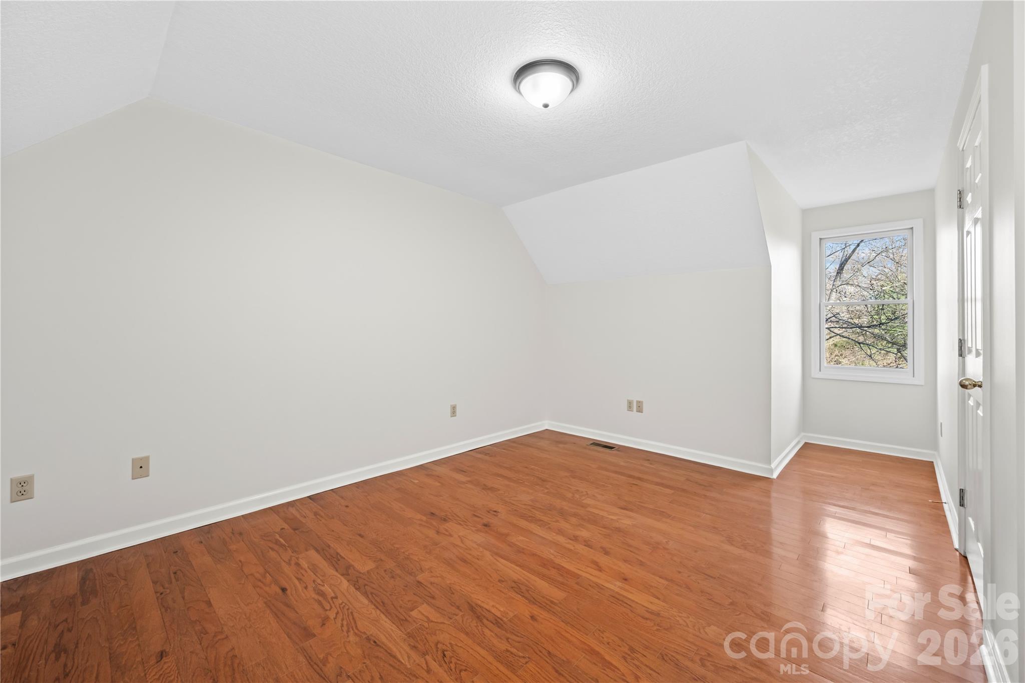 10 Orchard Place