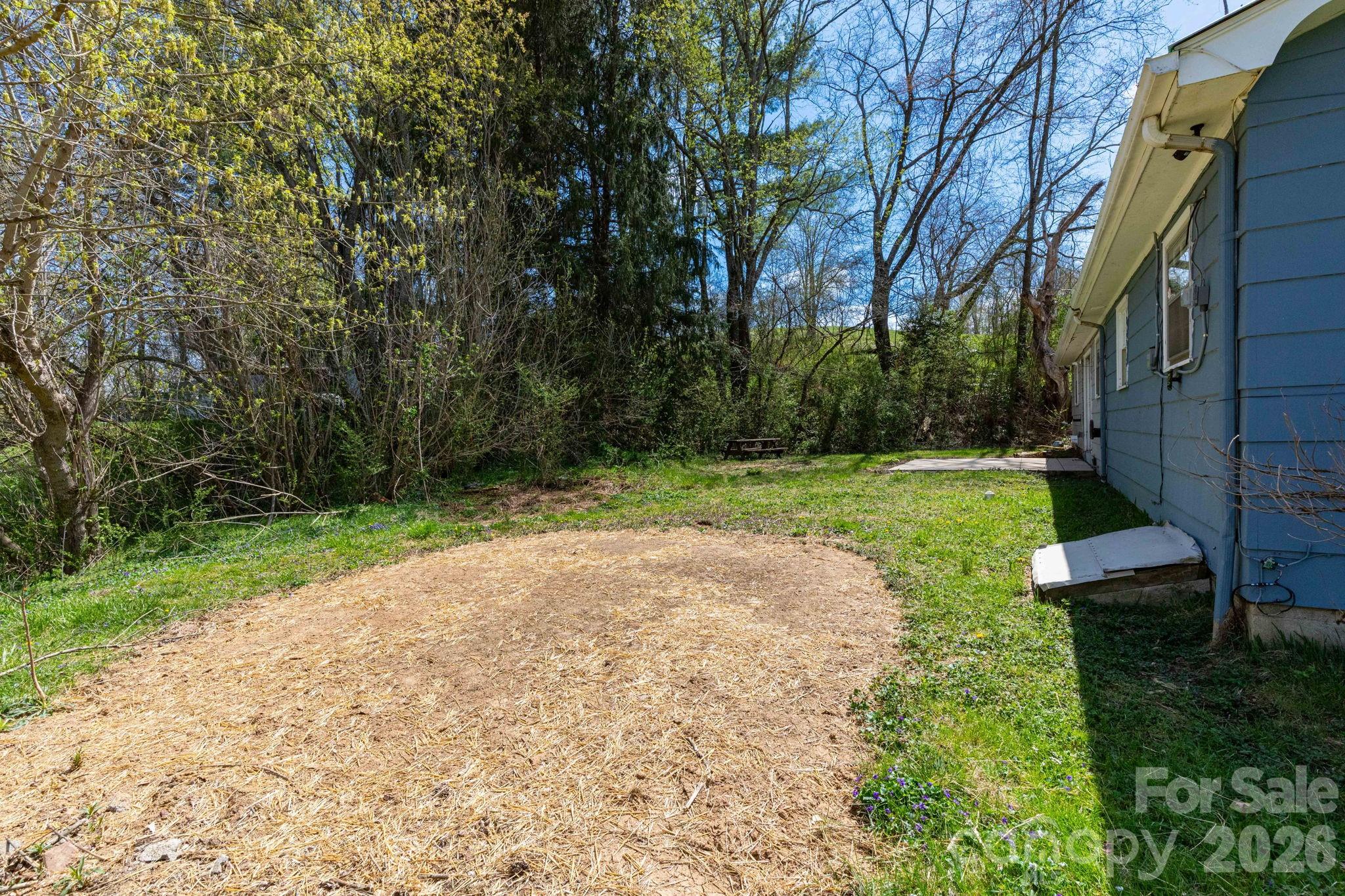 380 Woodland Church Road