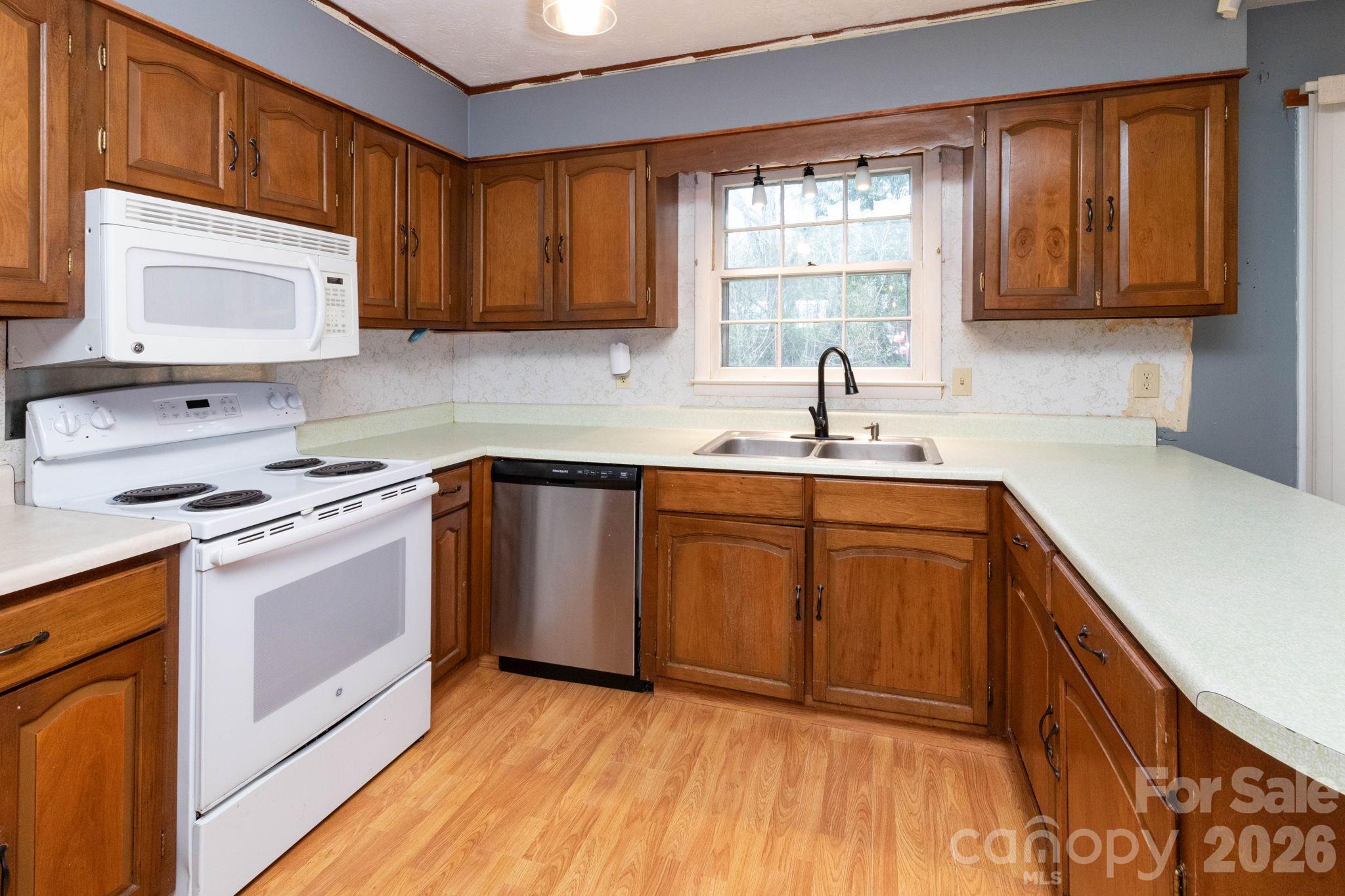 380 Woodland Church Road