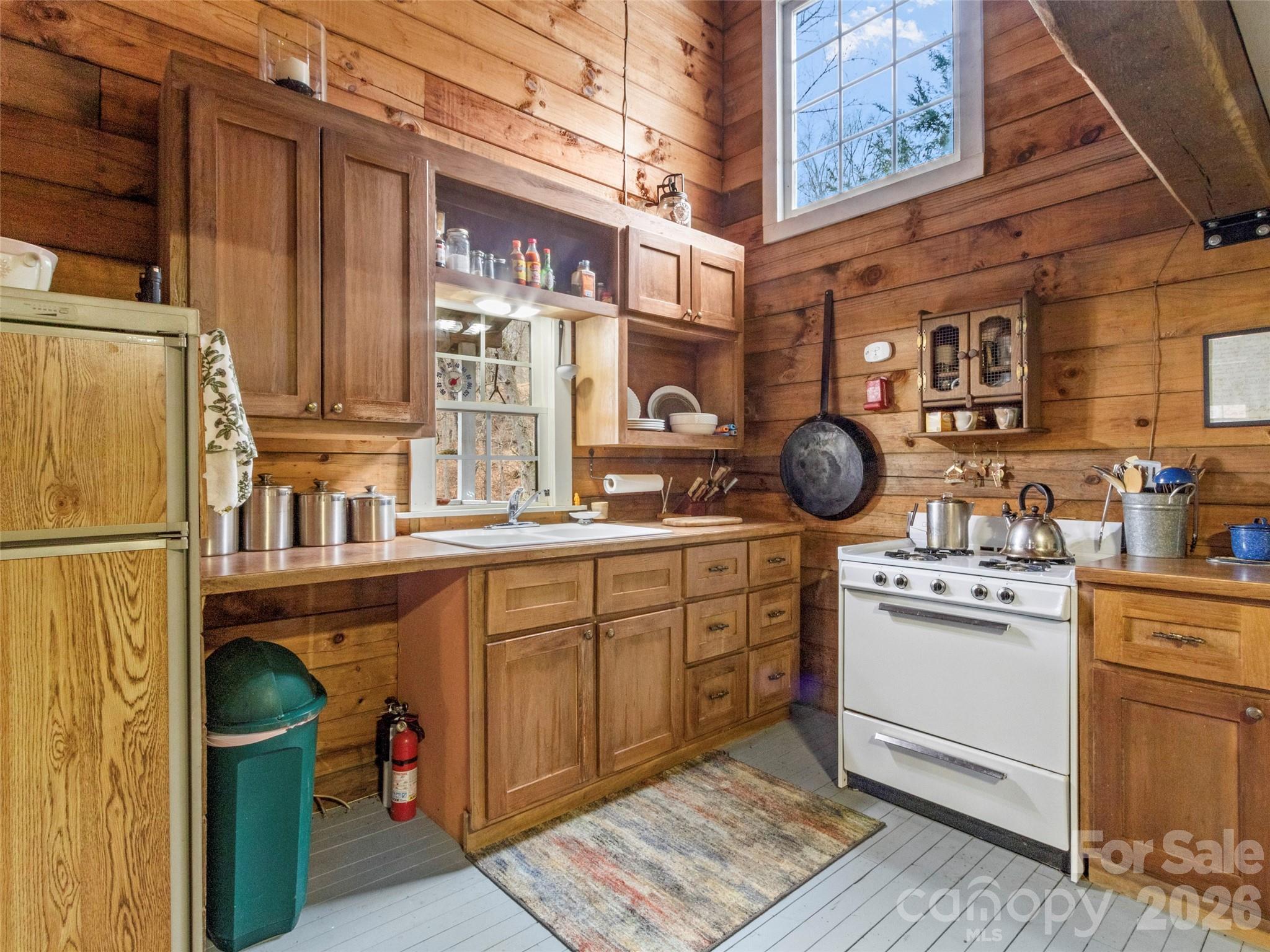 2701 Roses Branch Road