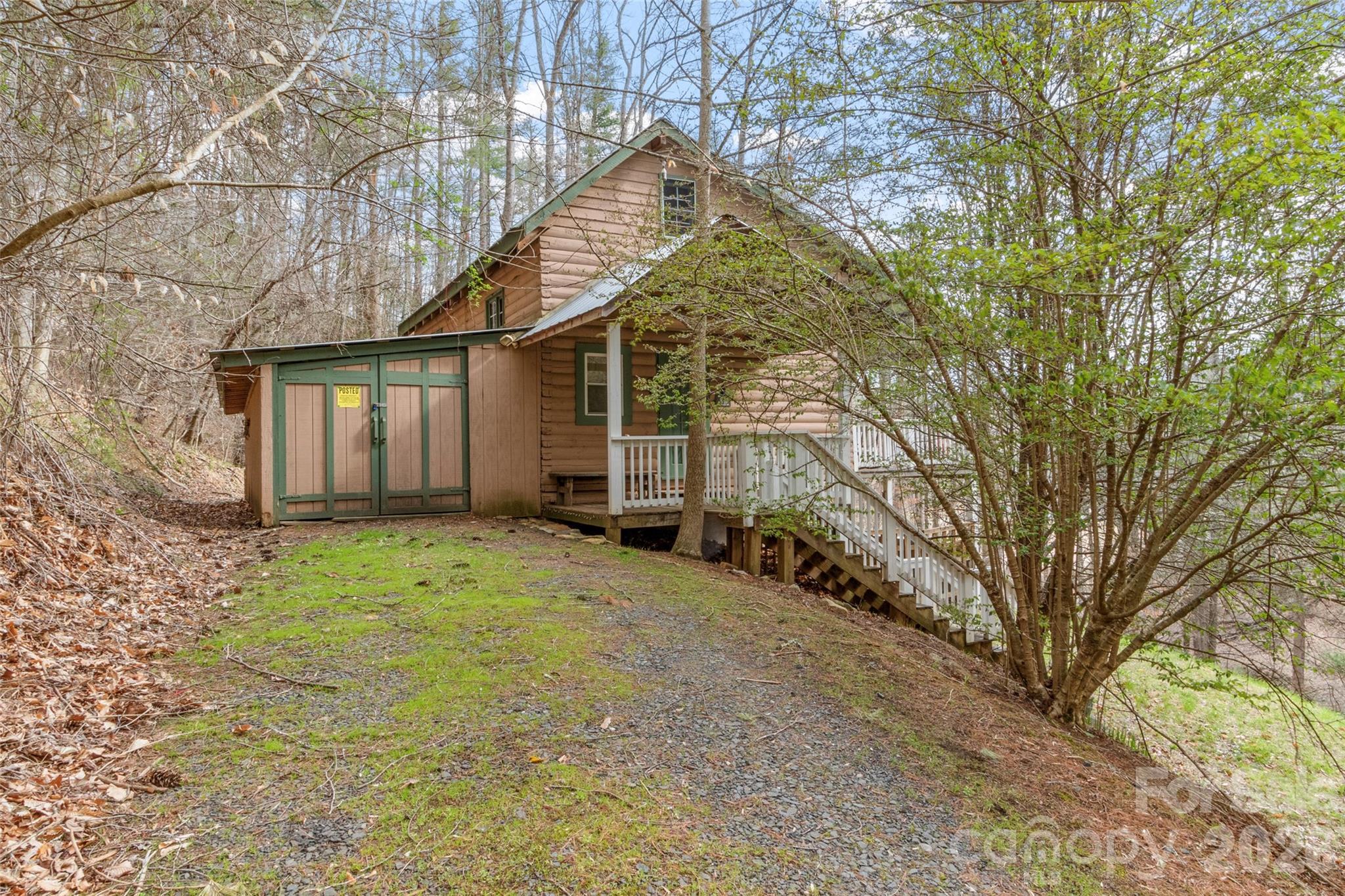 2701 Roses Branch Road