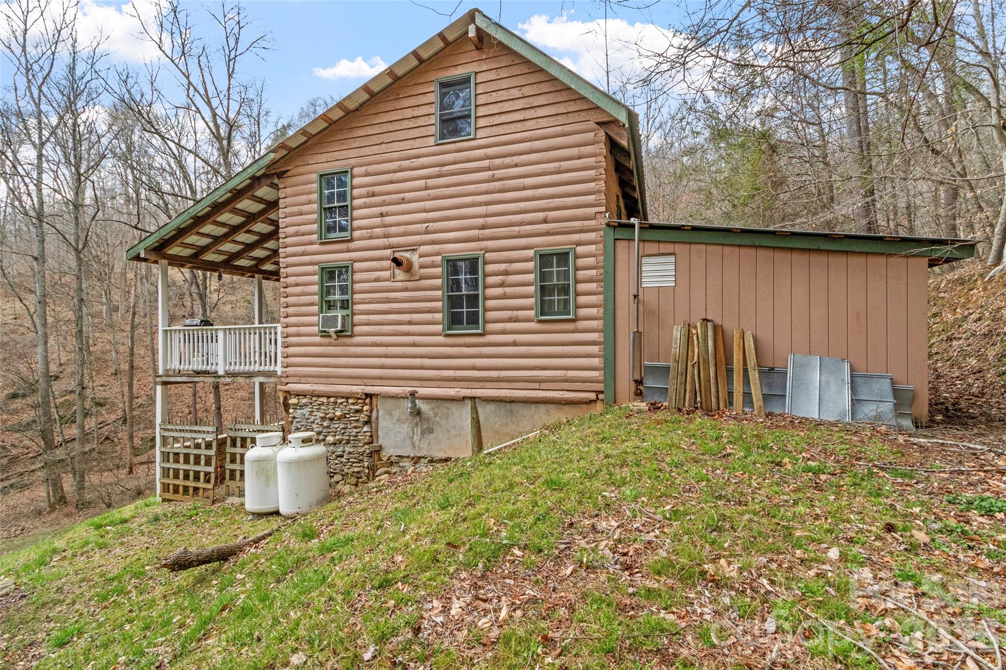 2701 Roses Branch Road