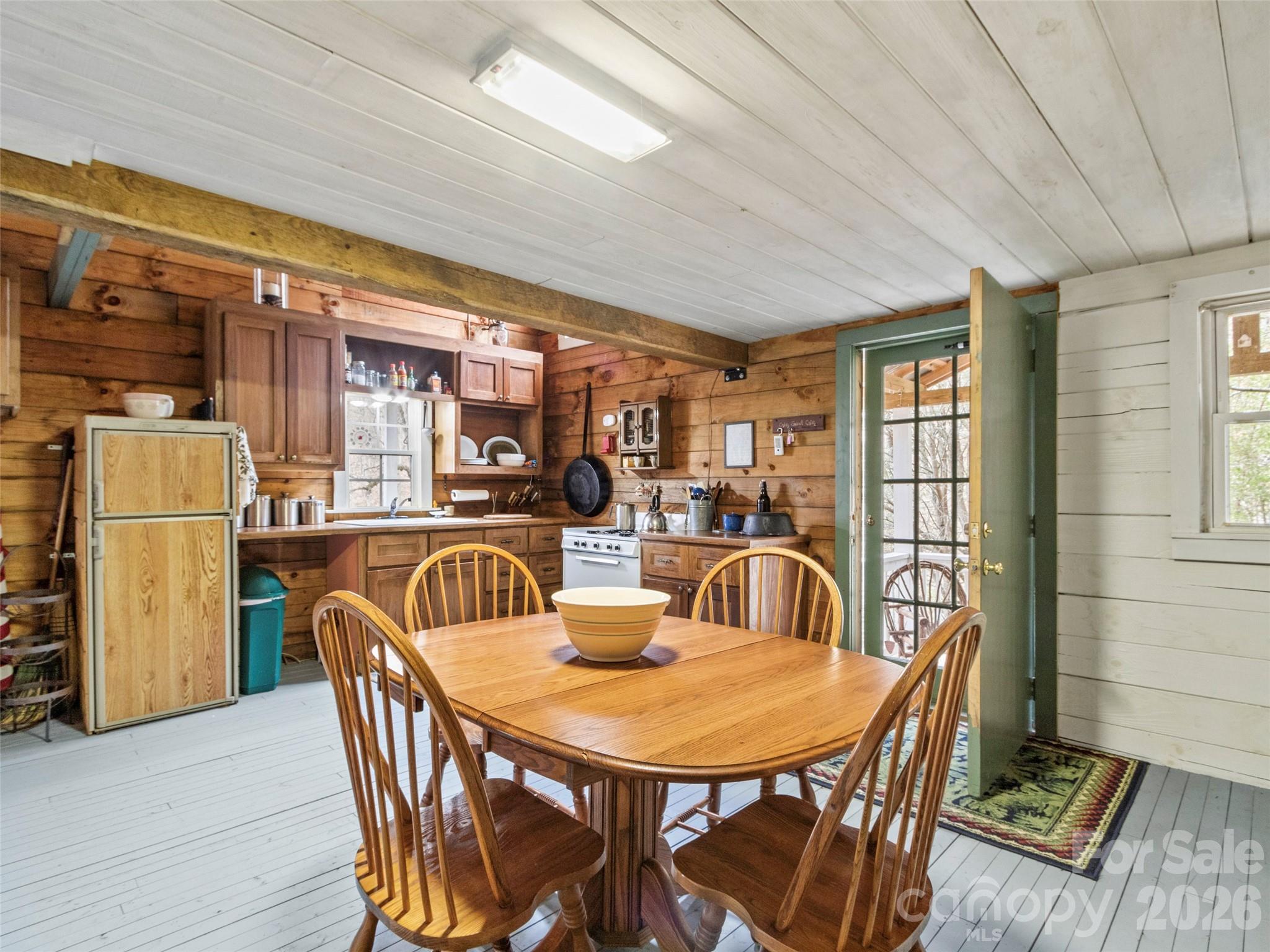 2701 Roses Branch Road