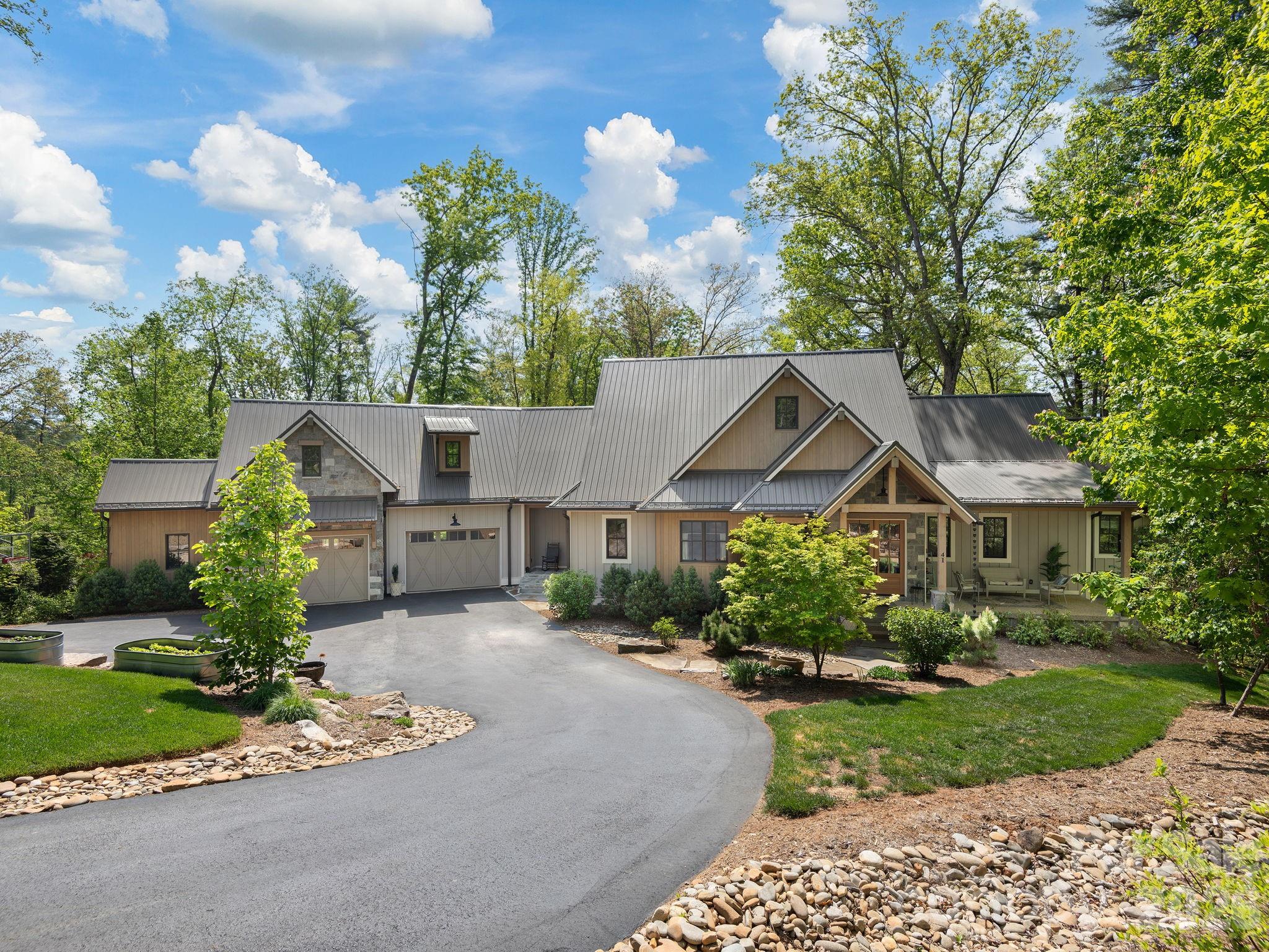 41 Hawberry Court