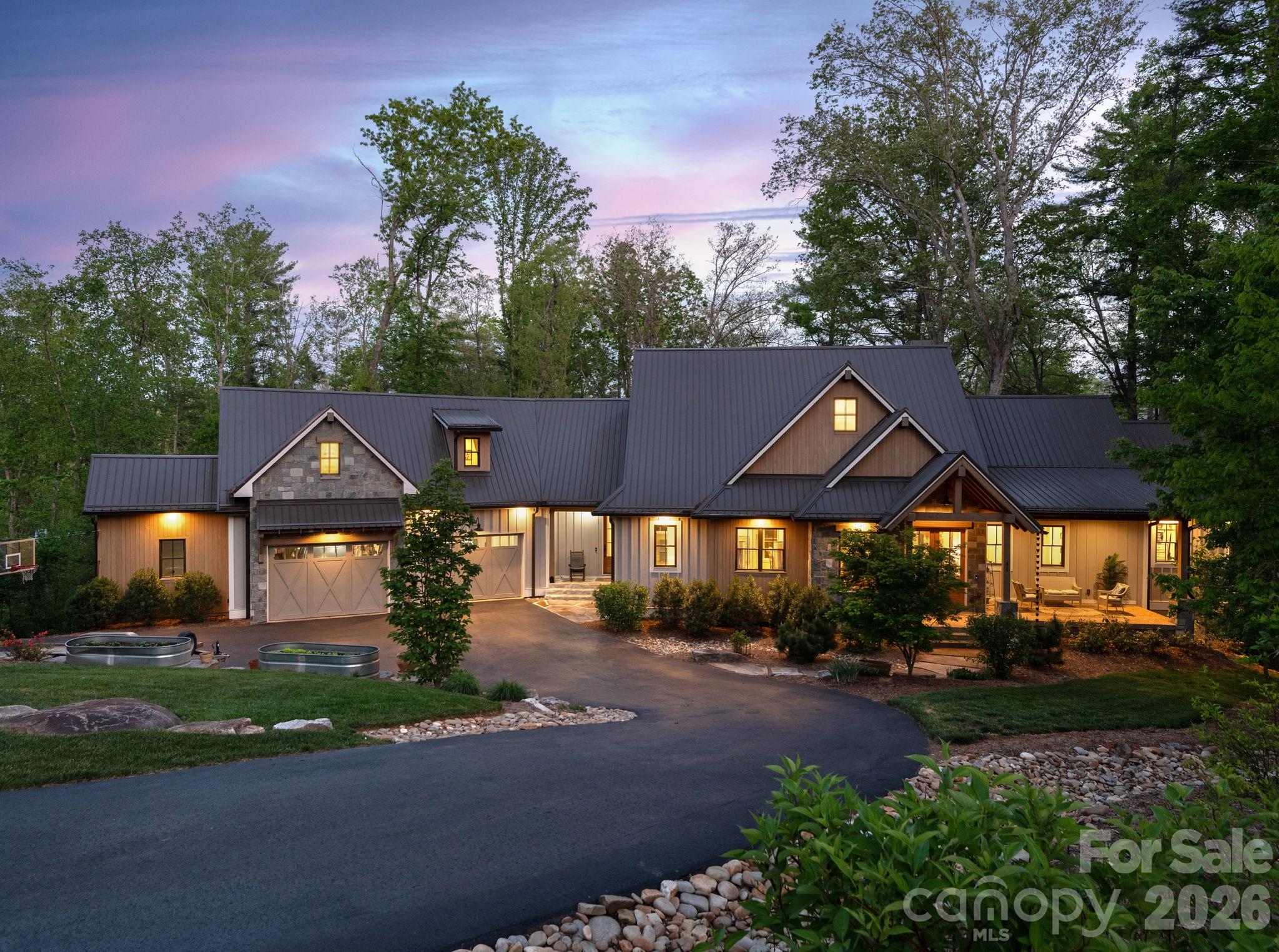 41 Hawberry Court