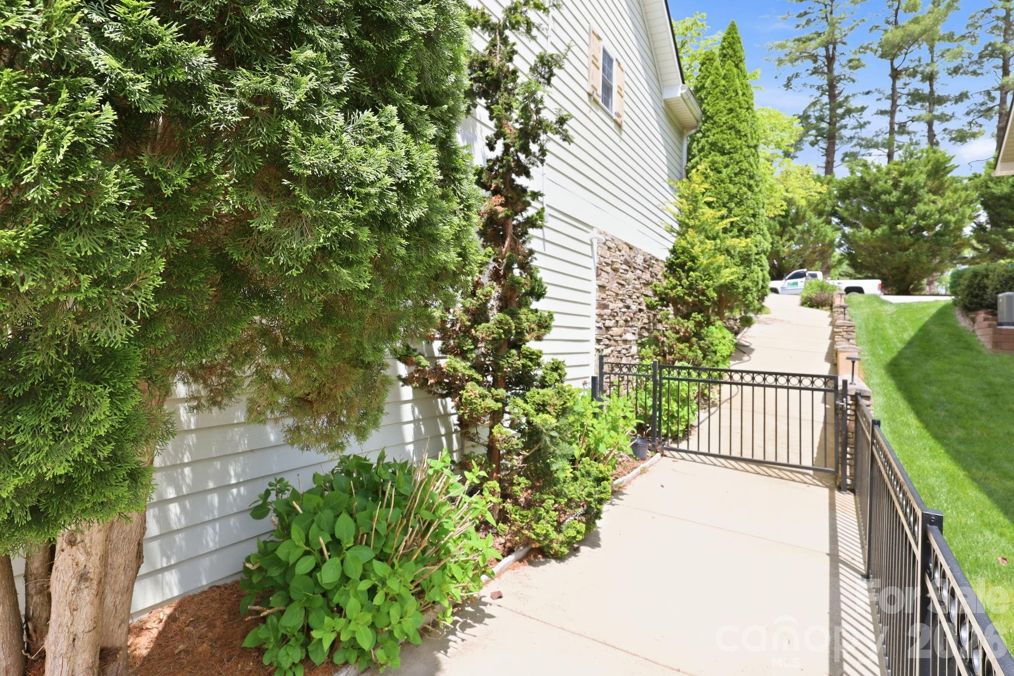 612 Vista Falls Road
