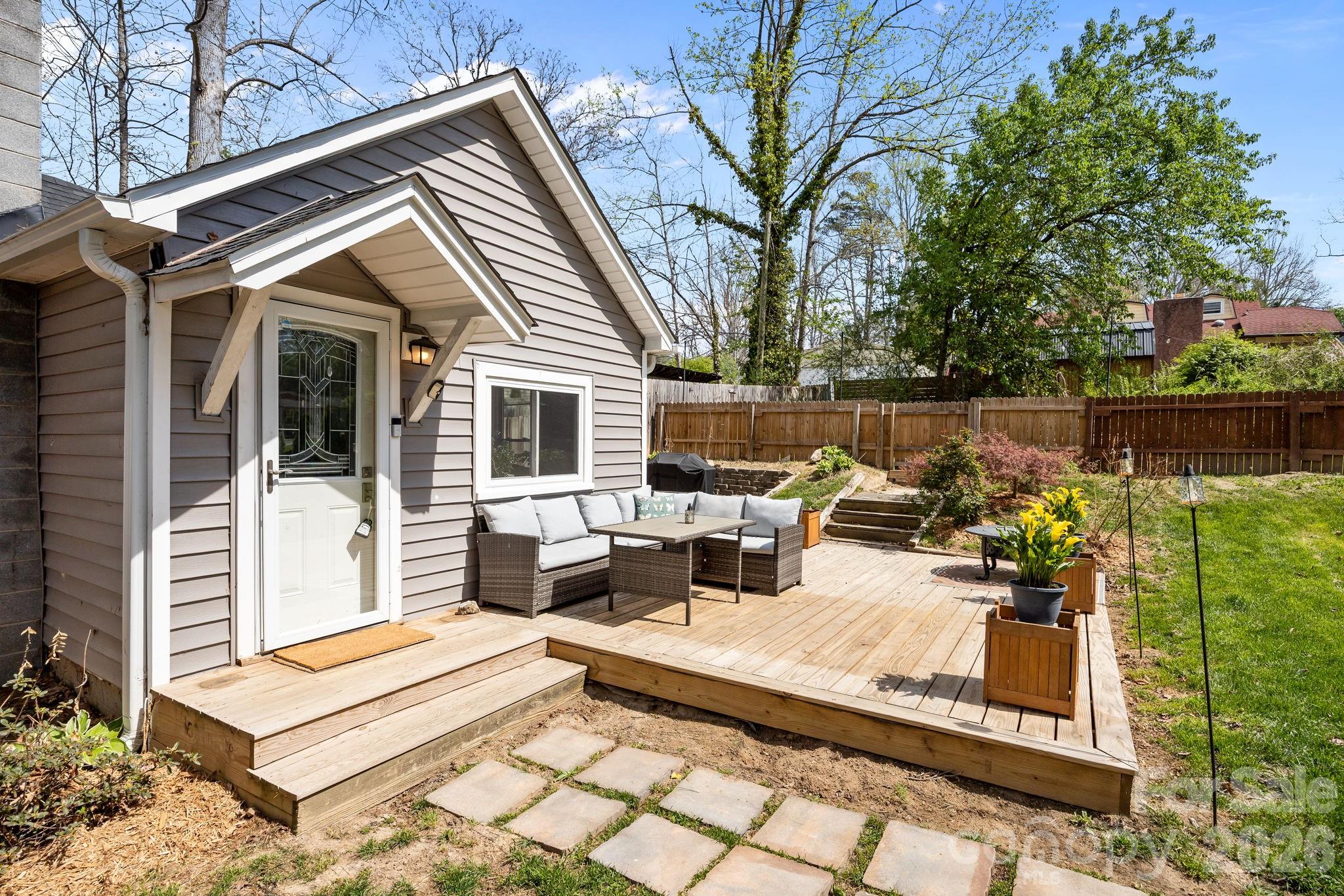 11 Log Cabin Trail