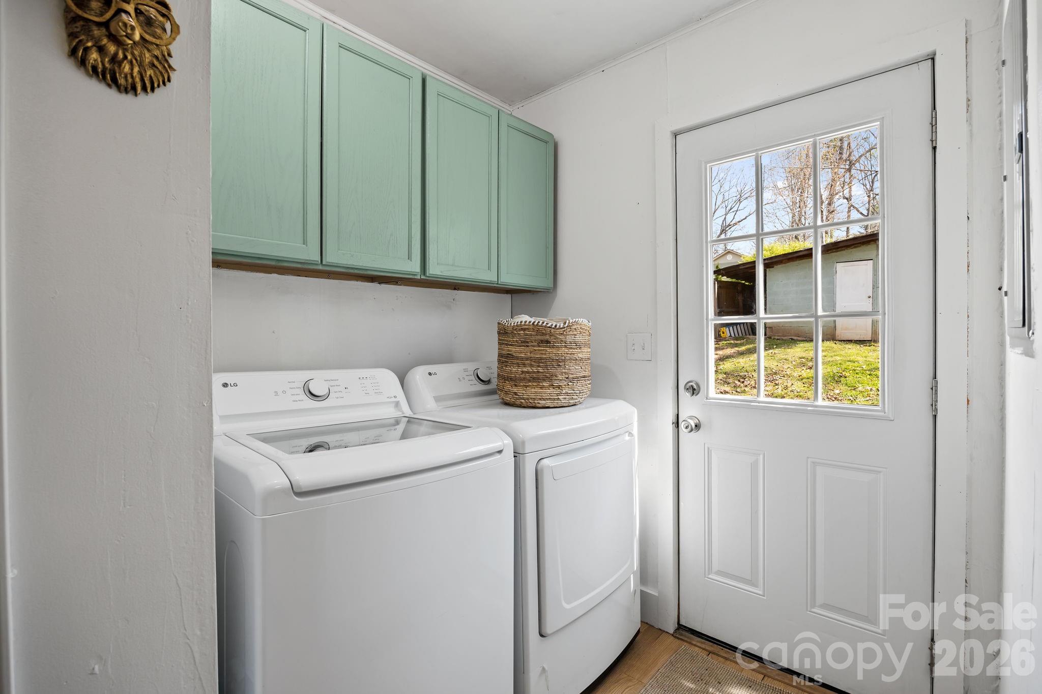 11 Log Cabin Trail